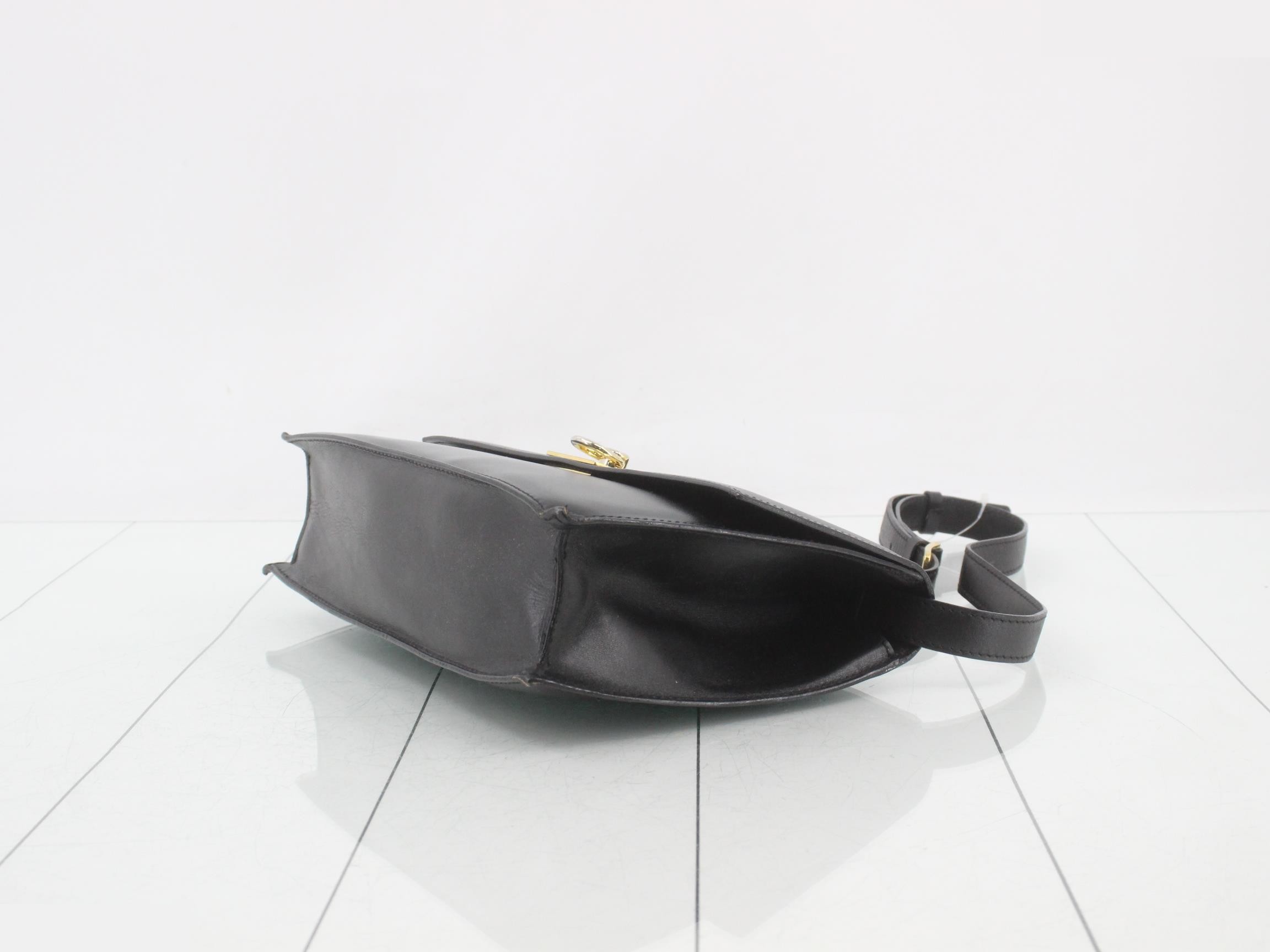 Leather shoulder bag — view 6