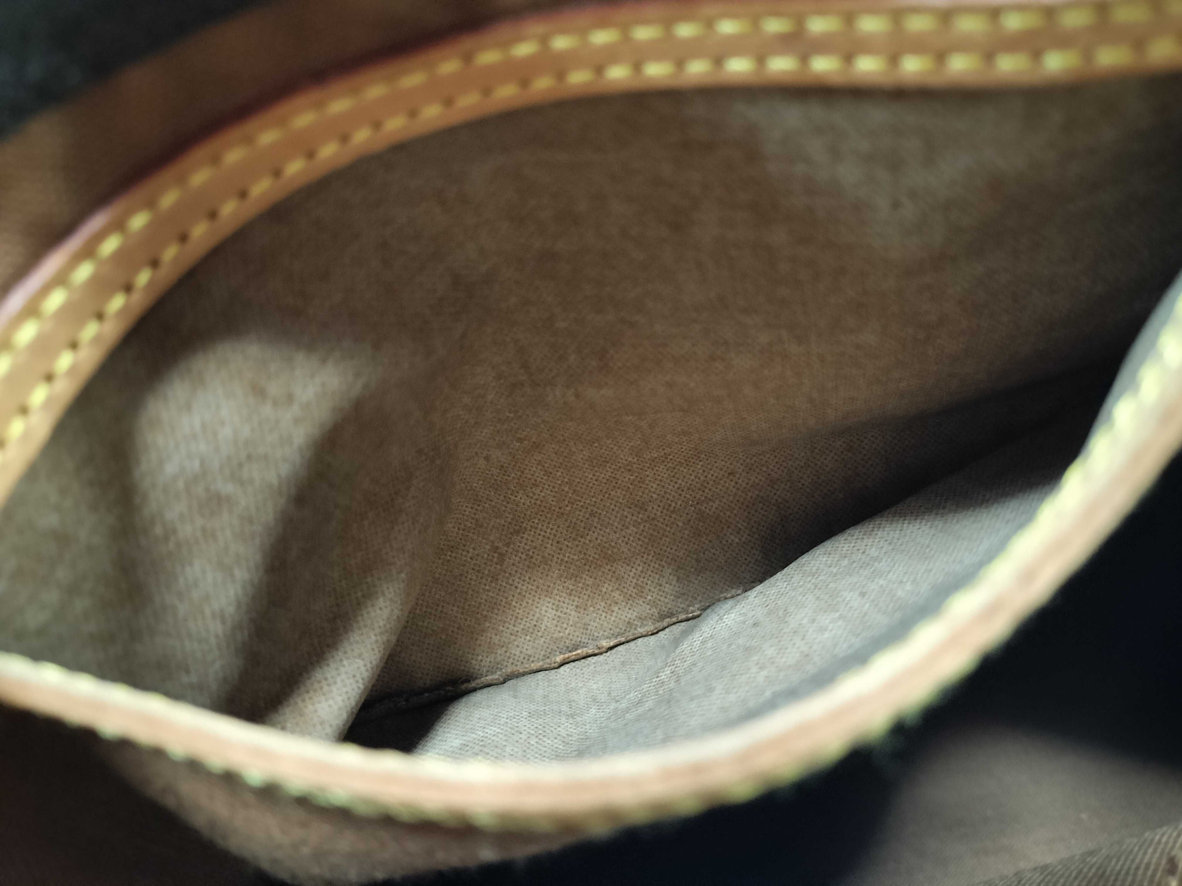 Monogram Speedy 40 SP0957 Handbag (The pull tab has been glued back on.) — view 11