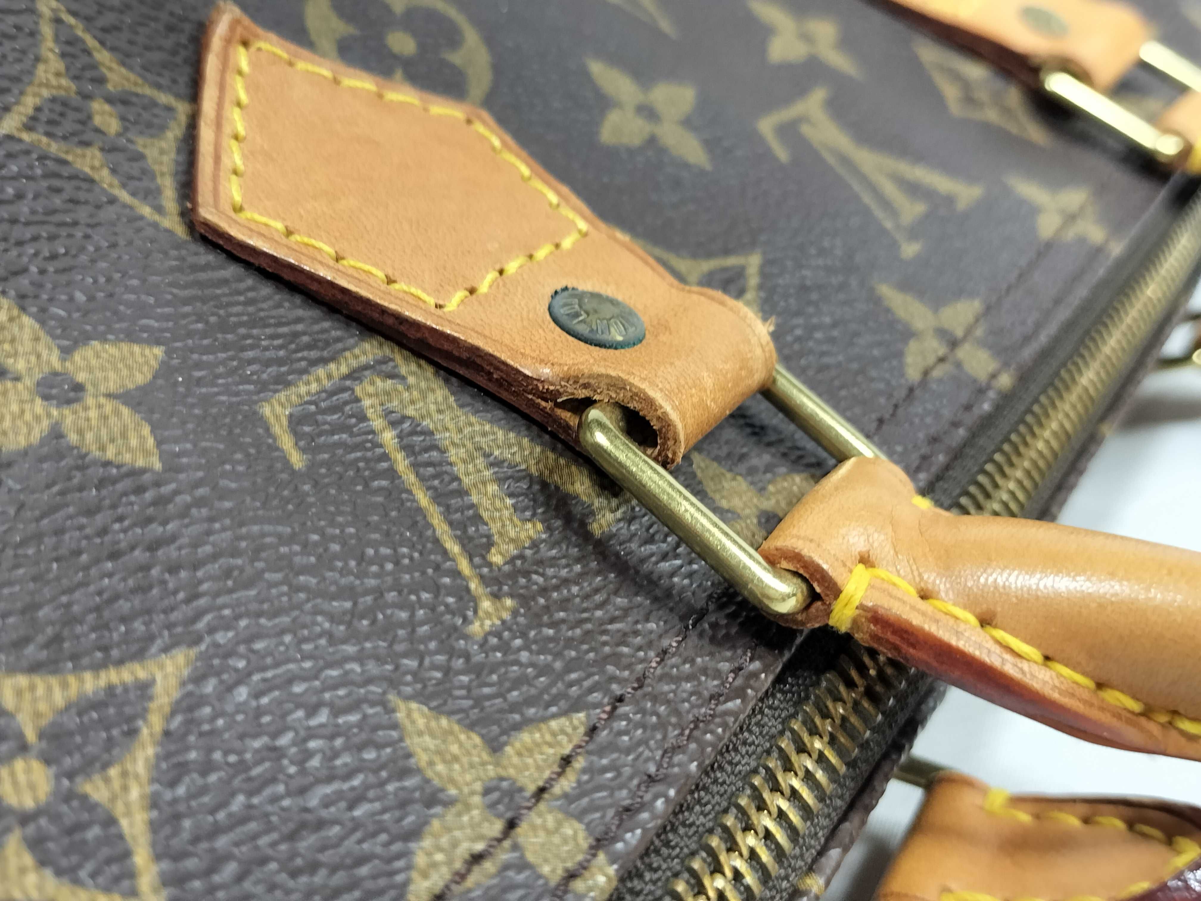 Monogram Speedy 40 SP0957 Handbag (The pull tab has been glued back on.) — view 5