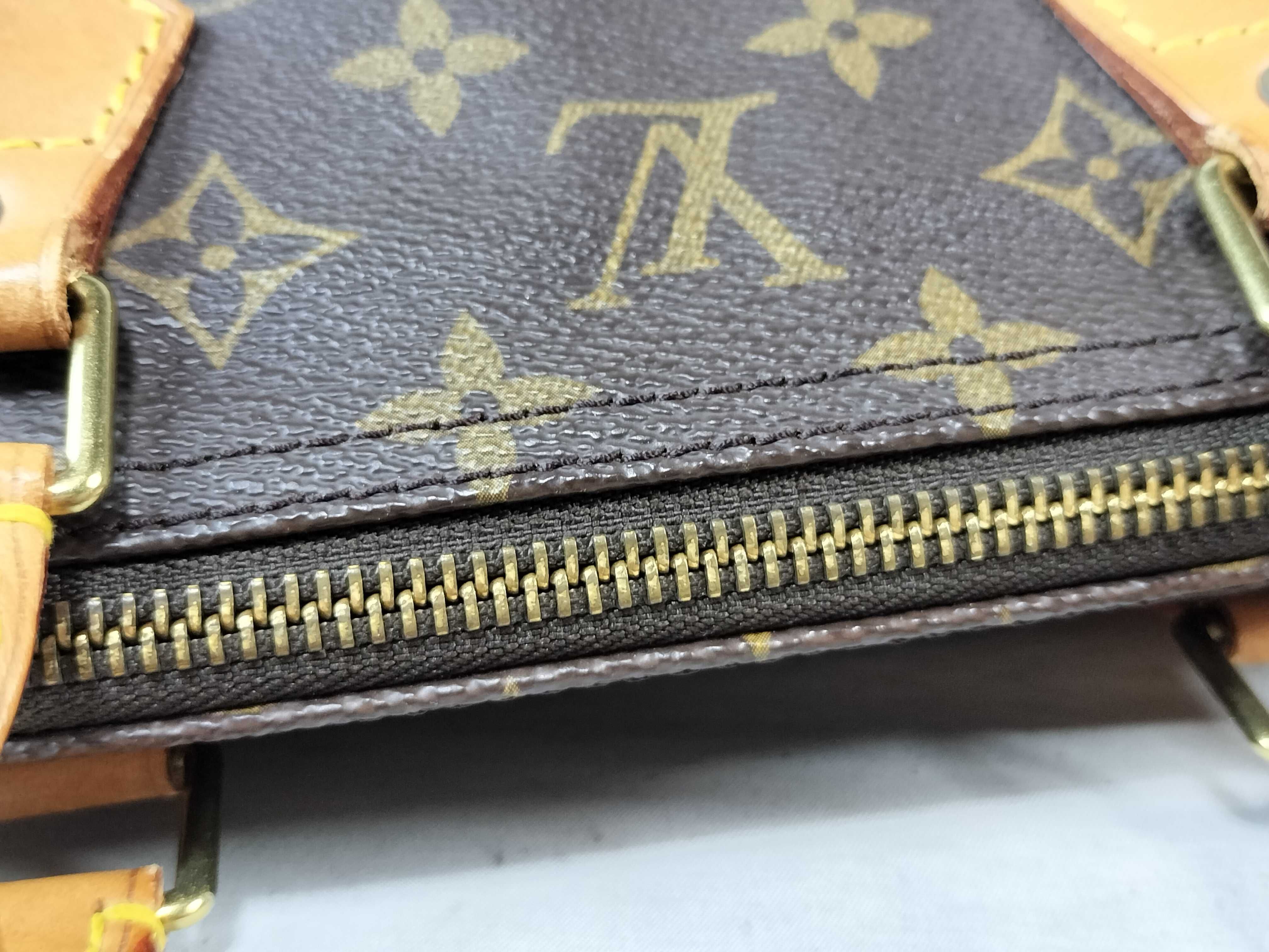 Monogram Speedy 40 SP0957 Handbag (The pull tab has been glued back on.) — view 6