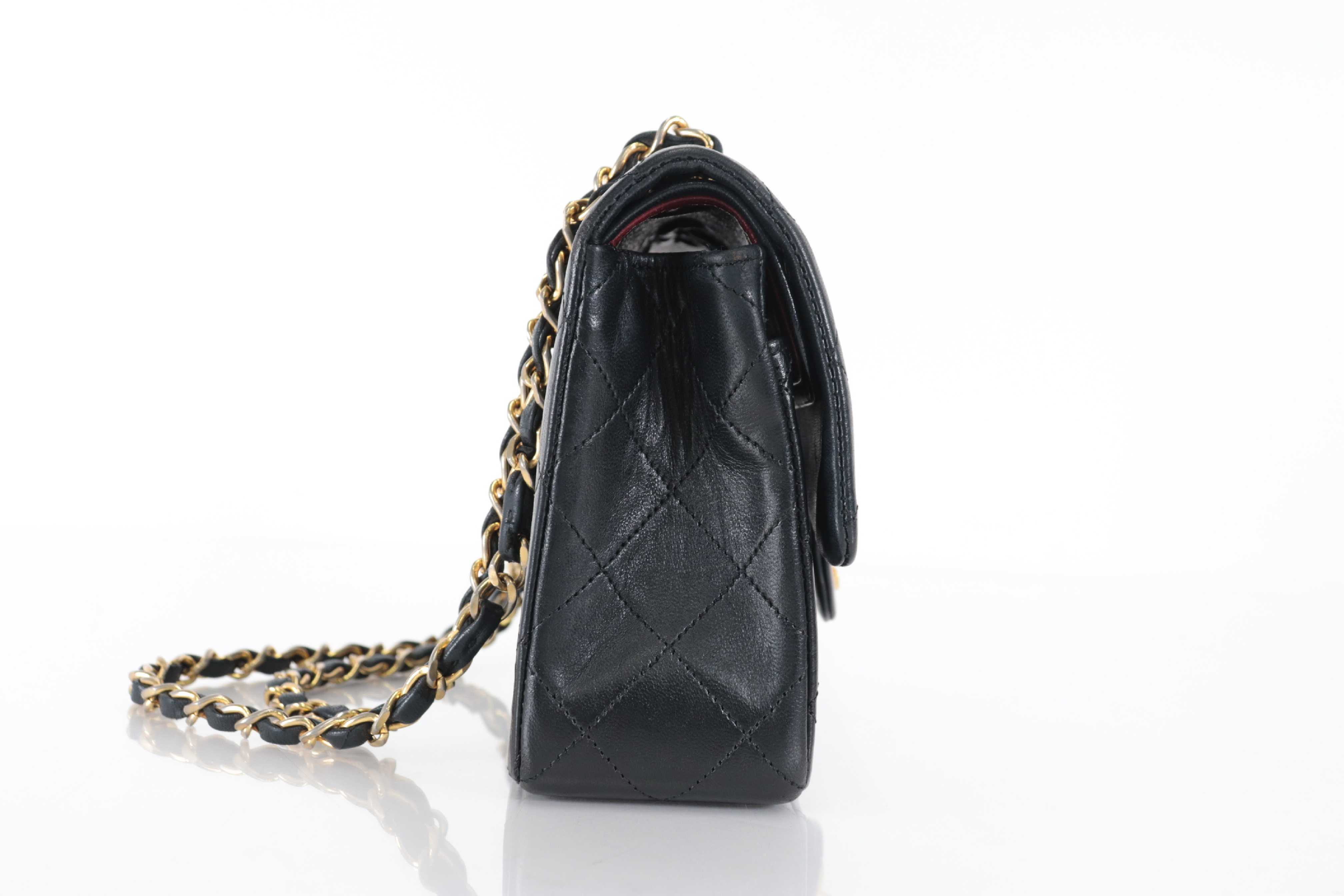 W-Flap 23 Lambskin Chain Shoulder Bag (Serial No. 3) — view 4