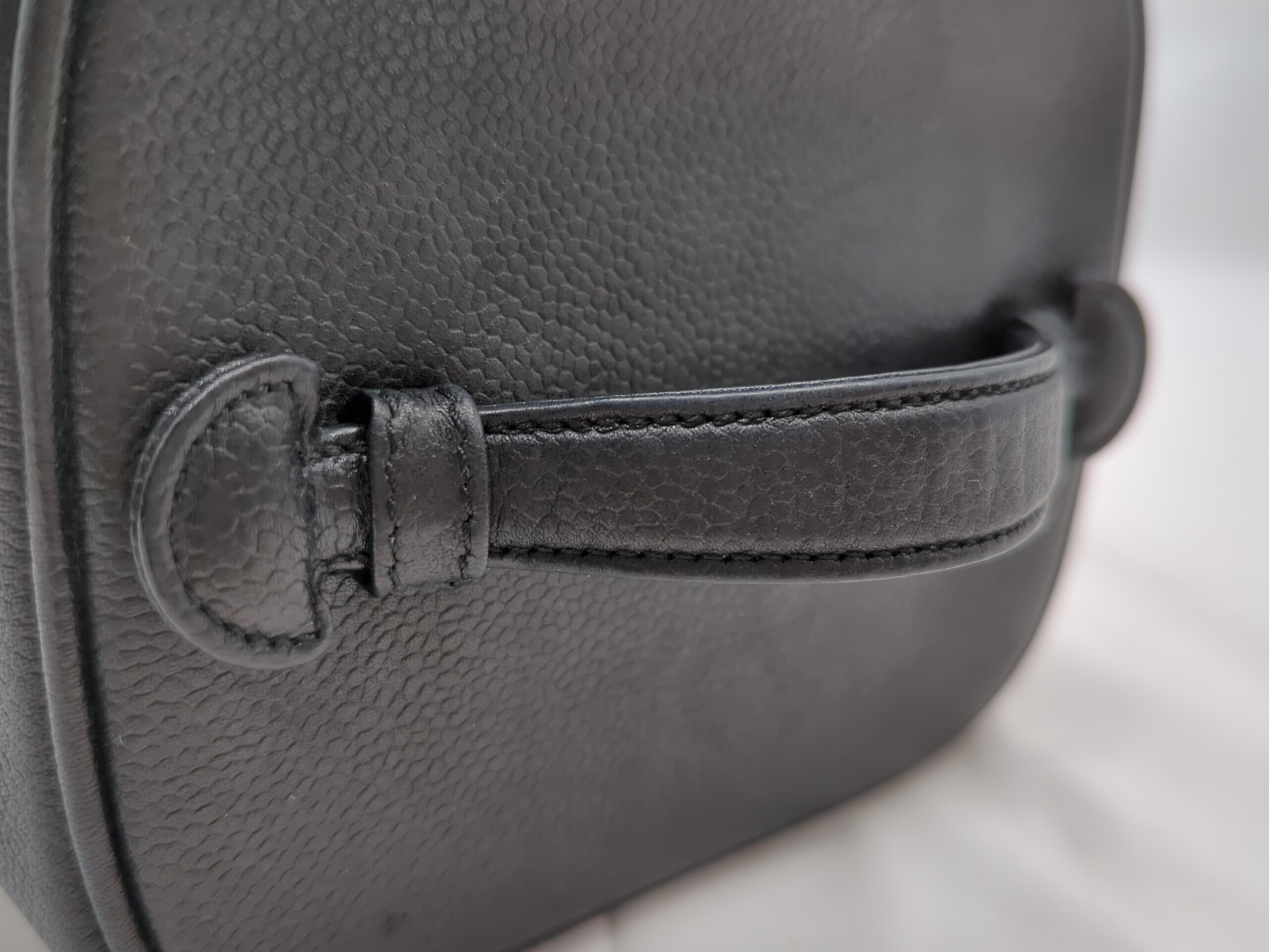 Caviar Skin Vanity Black Handbag — view 6