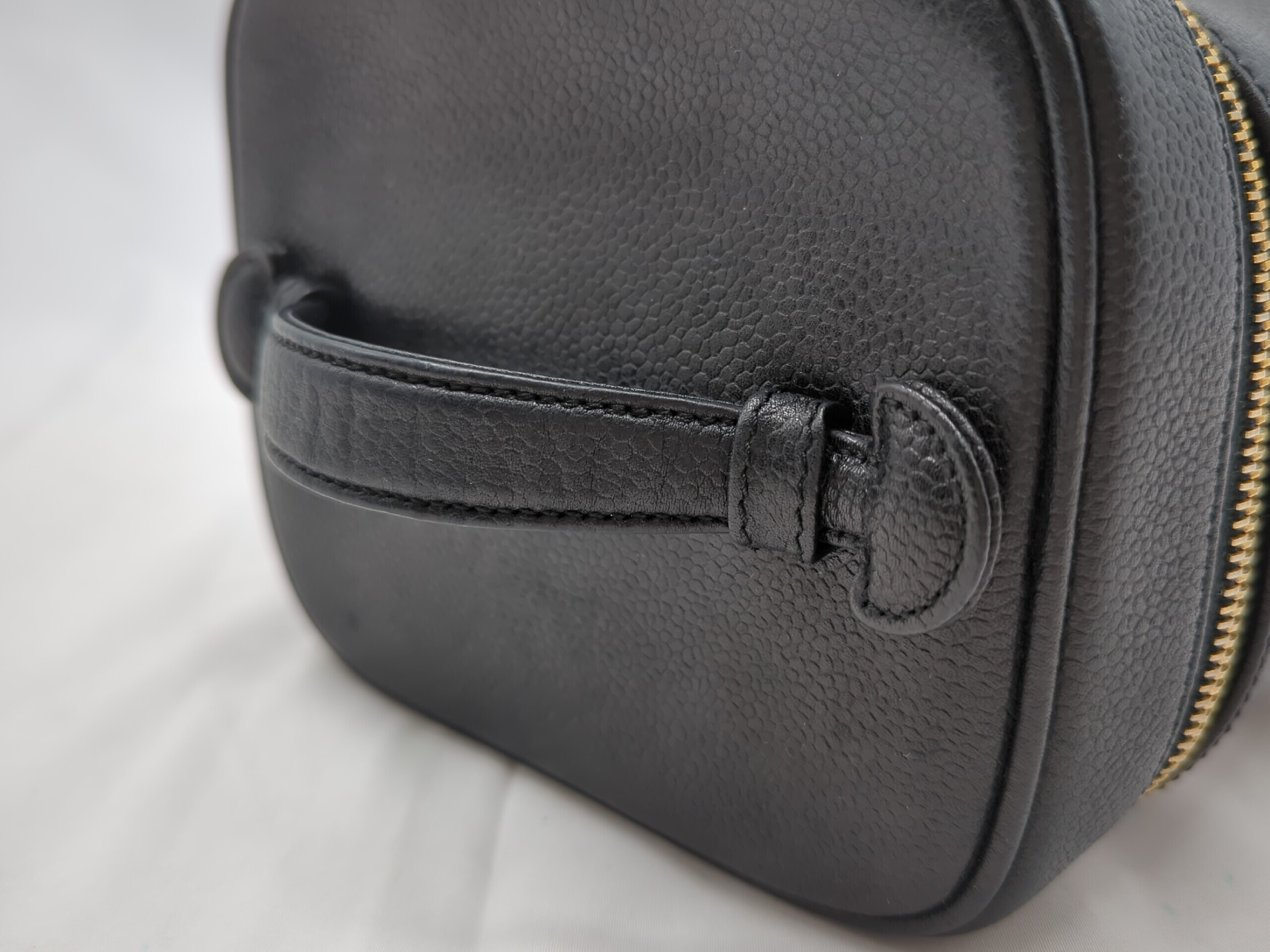 Caviar Skin Vanity Black Handbag — view 7