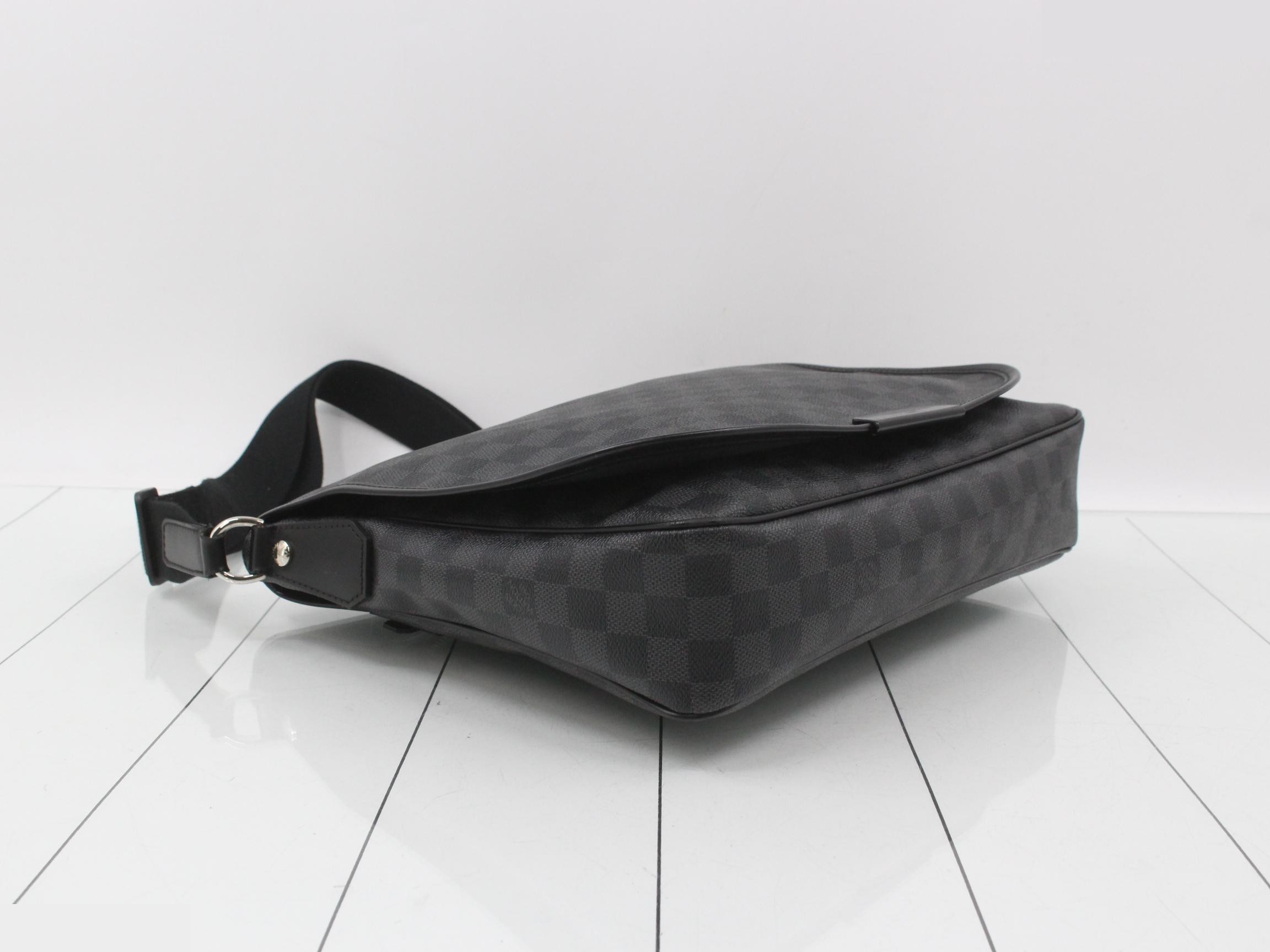 Daniel MM — view 5