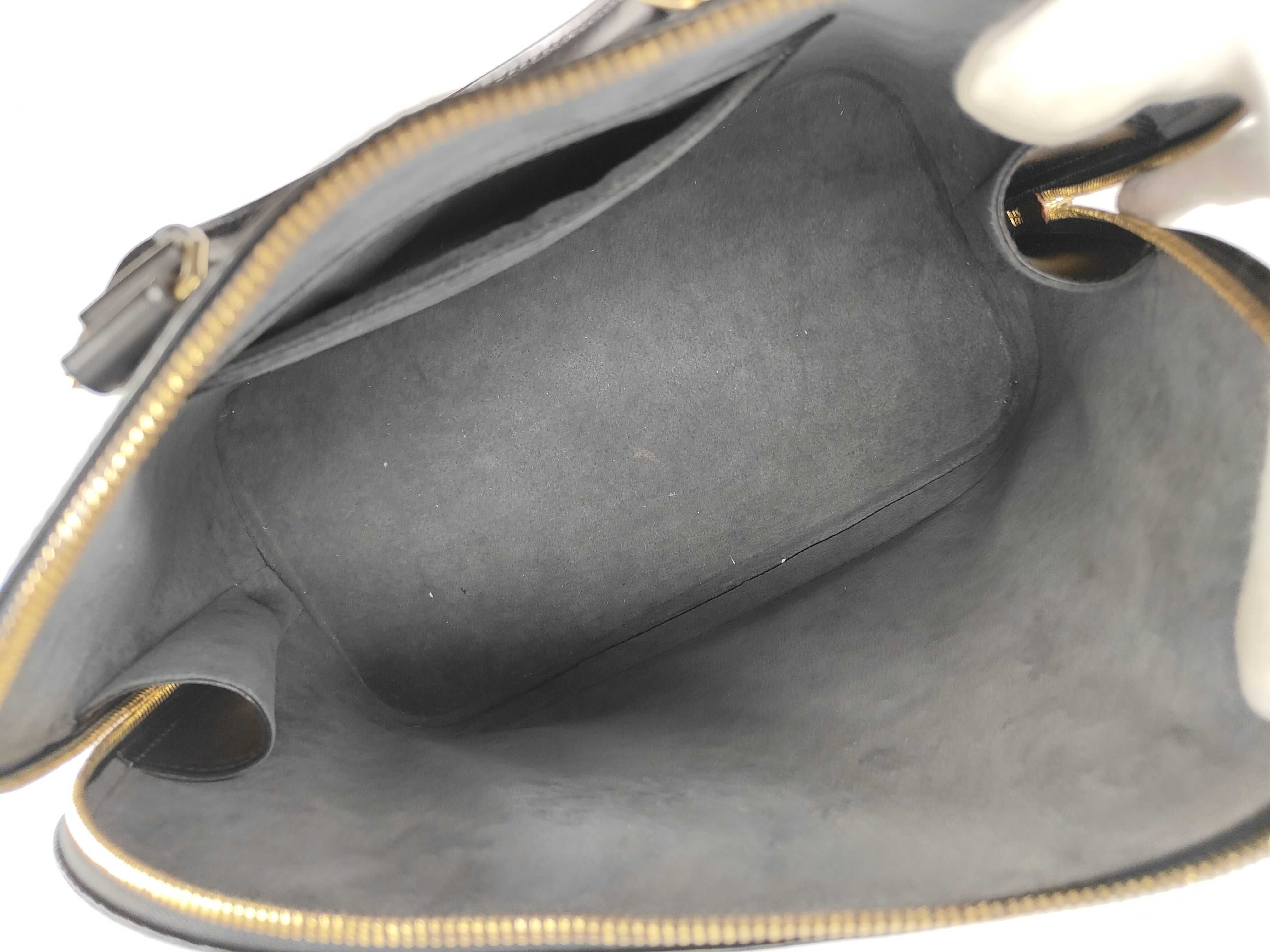 Epi Leather Alma M52142 Black AR0968 Handbag — view 12
