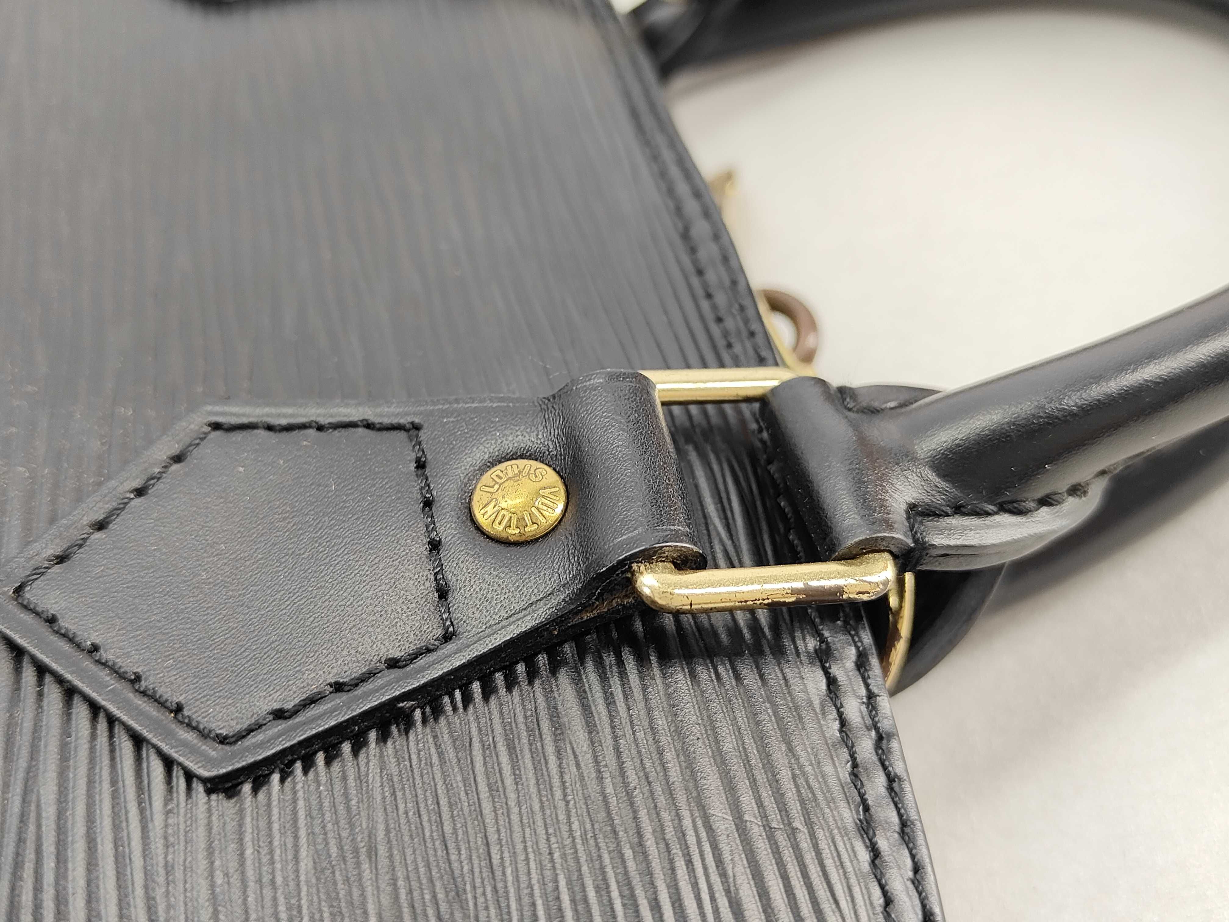 Epi Leather Alma M52142 Black AR0968 Handbag — view 5