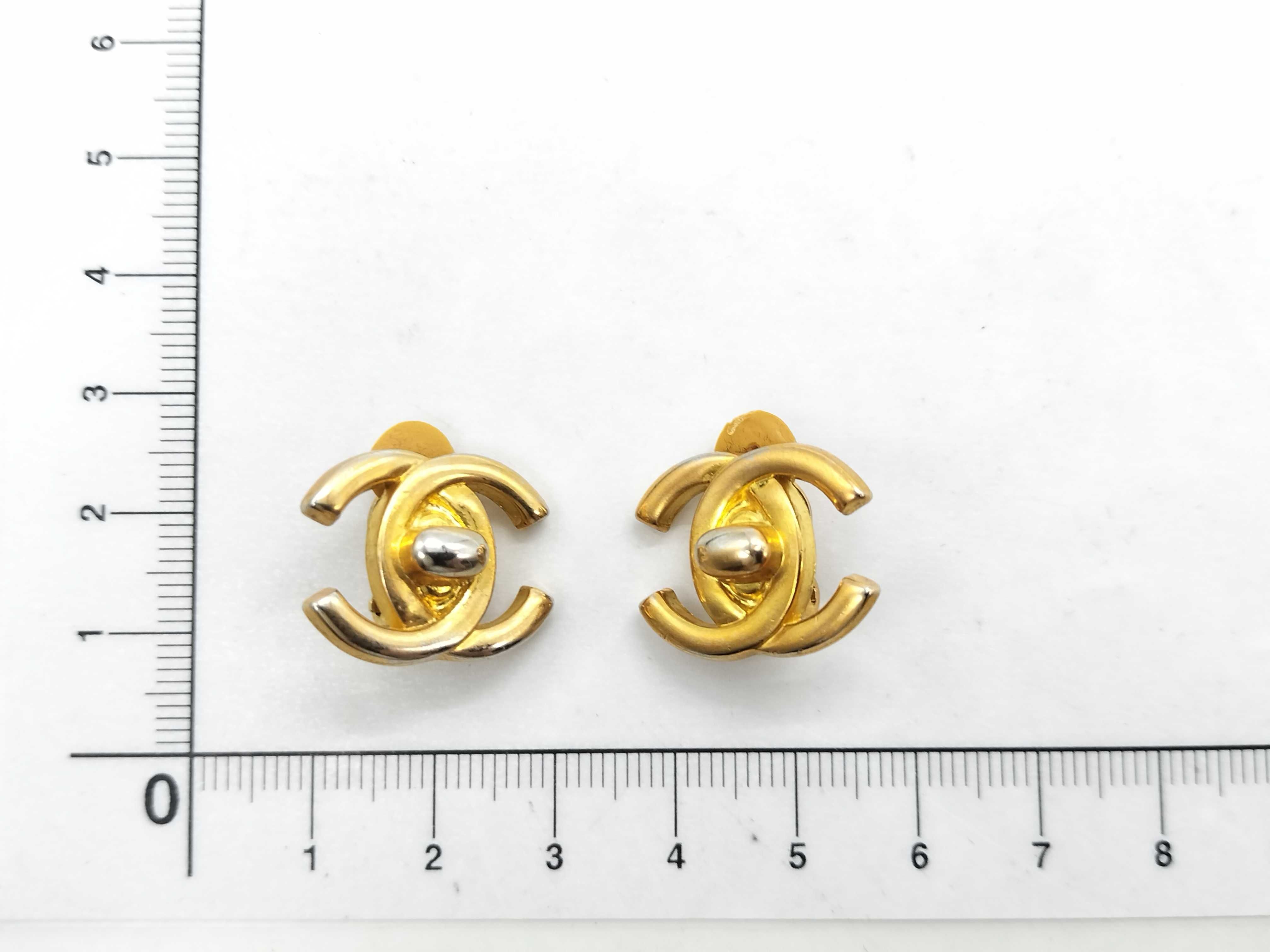 96P Turnlock Earrings — view 6