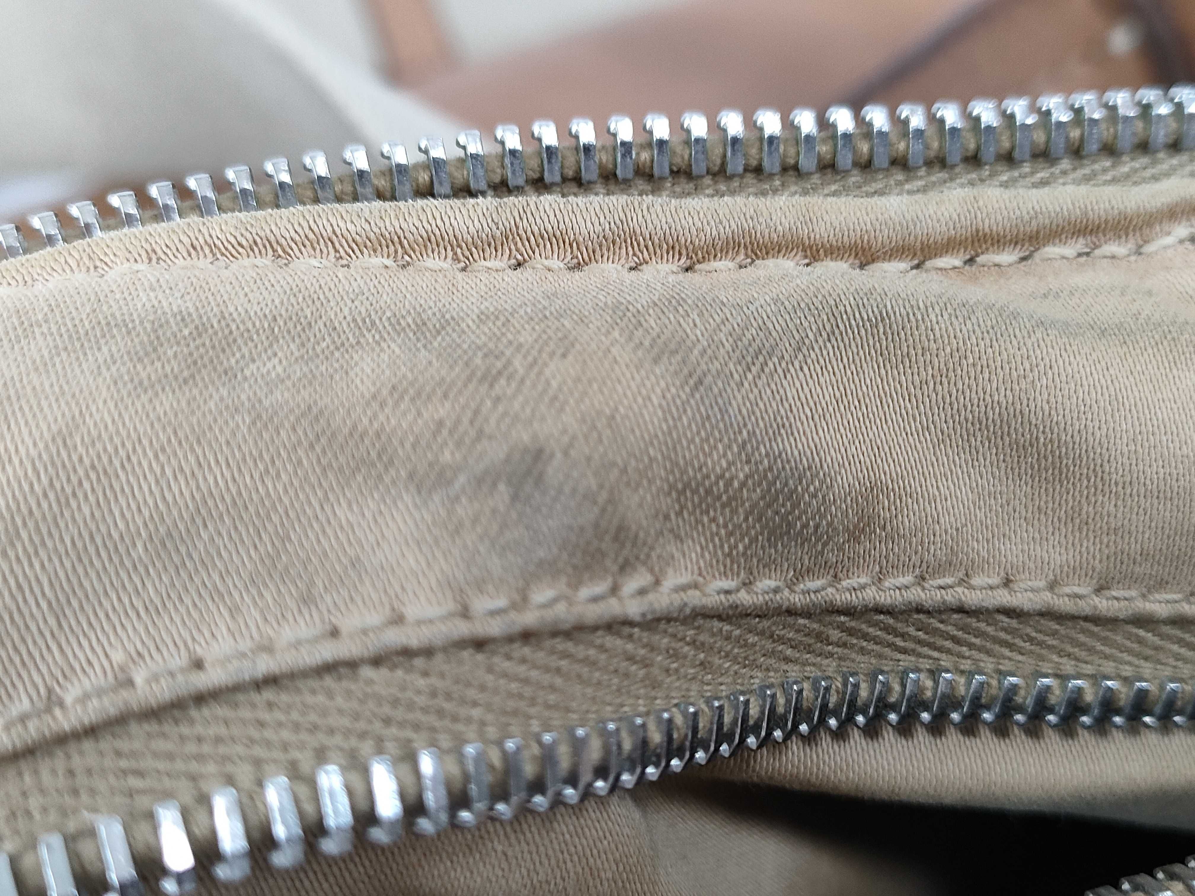 Leather Hobo Shoulder Bag (2-Way Shoulder Bag) — view 15