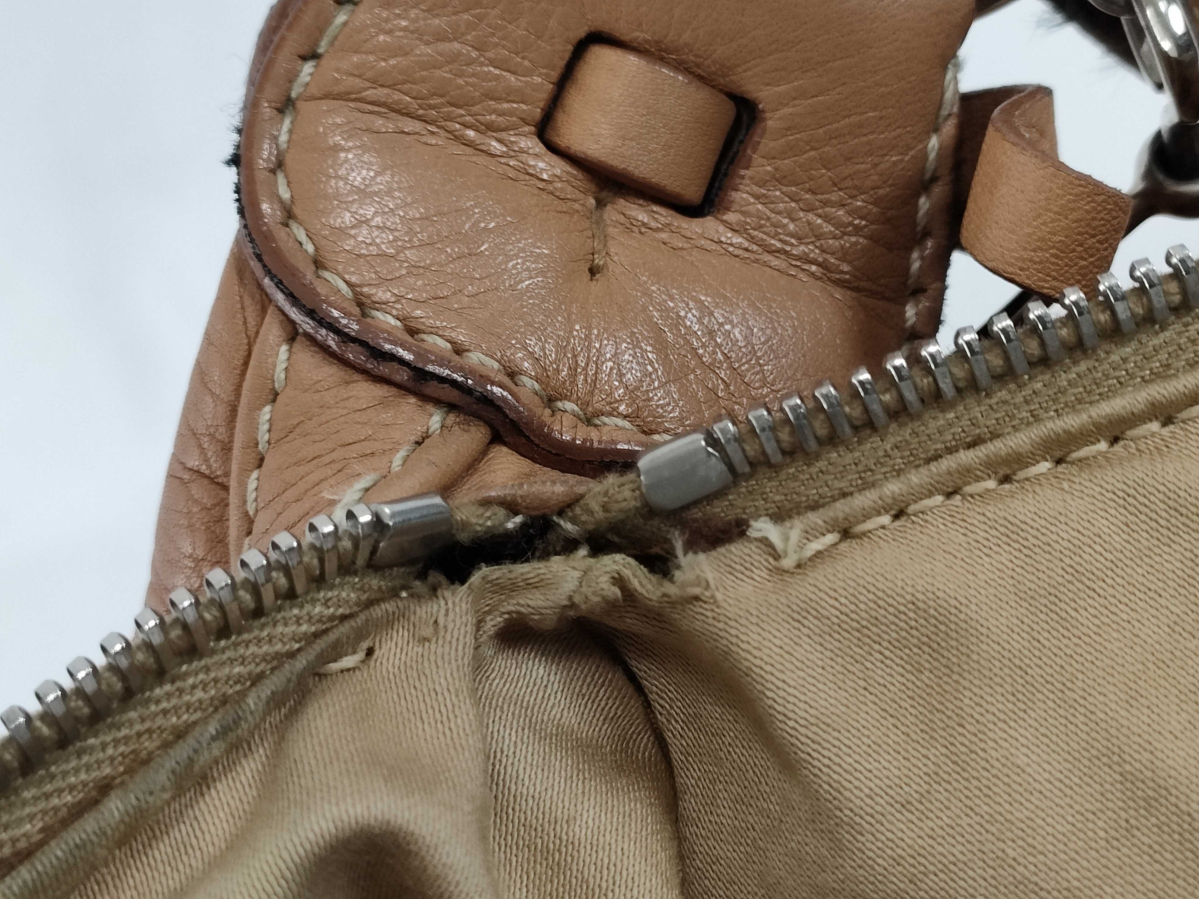 Leather Hobo Shoulder Bag (2-Way Shoulder Bag) — view 10