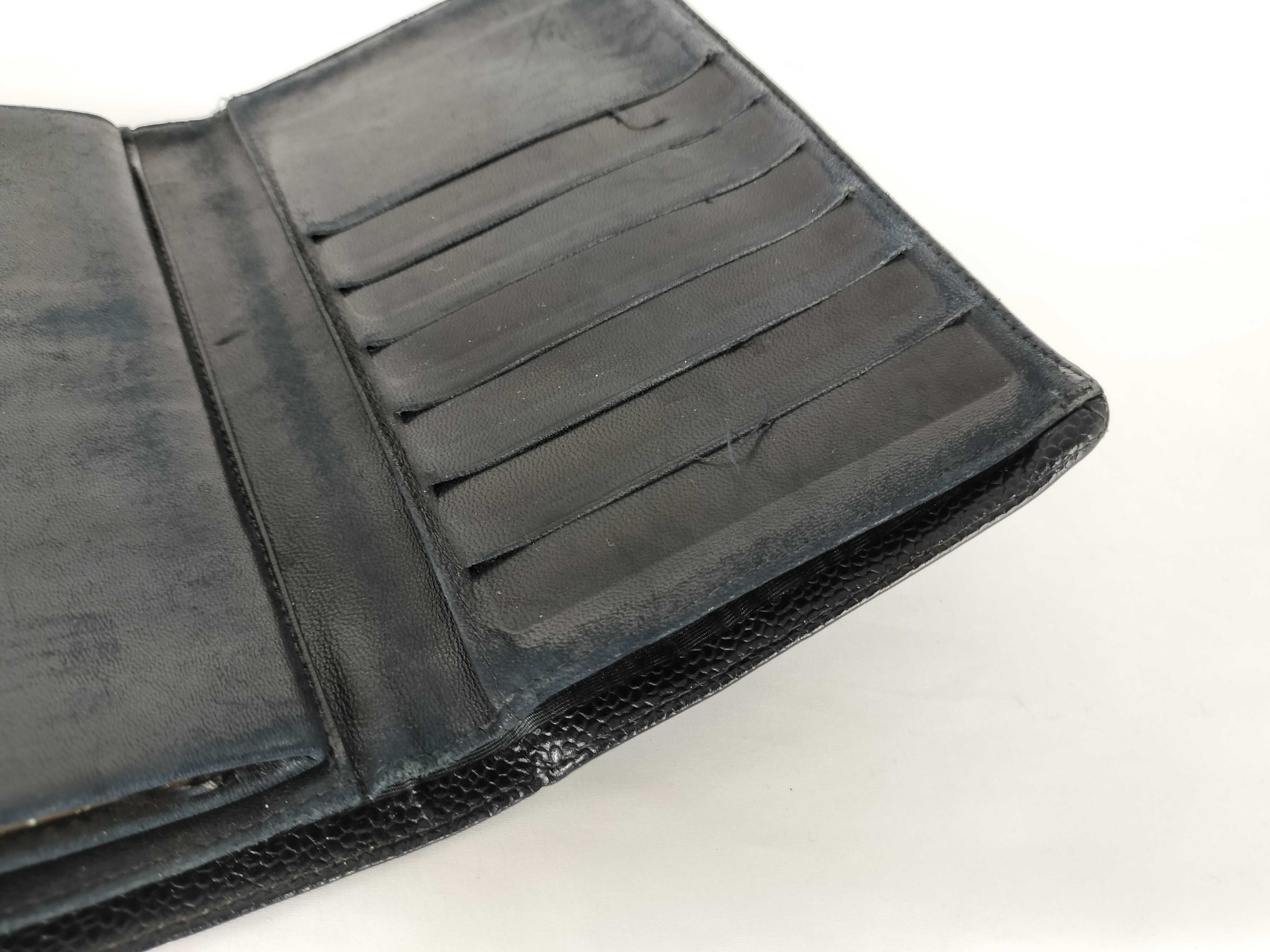 Caviar Skin Coco Mark Clasp Long Wallet — view 10