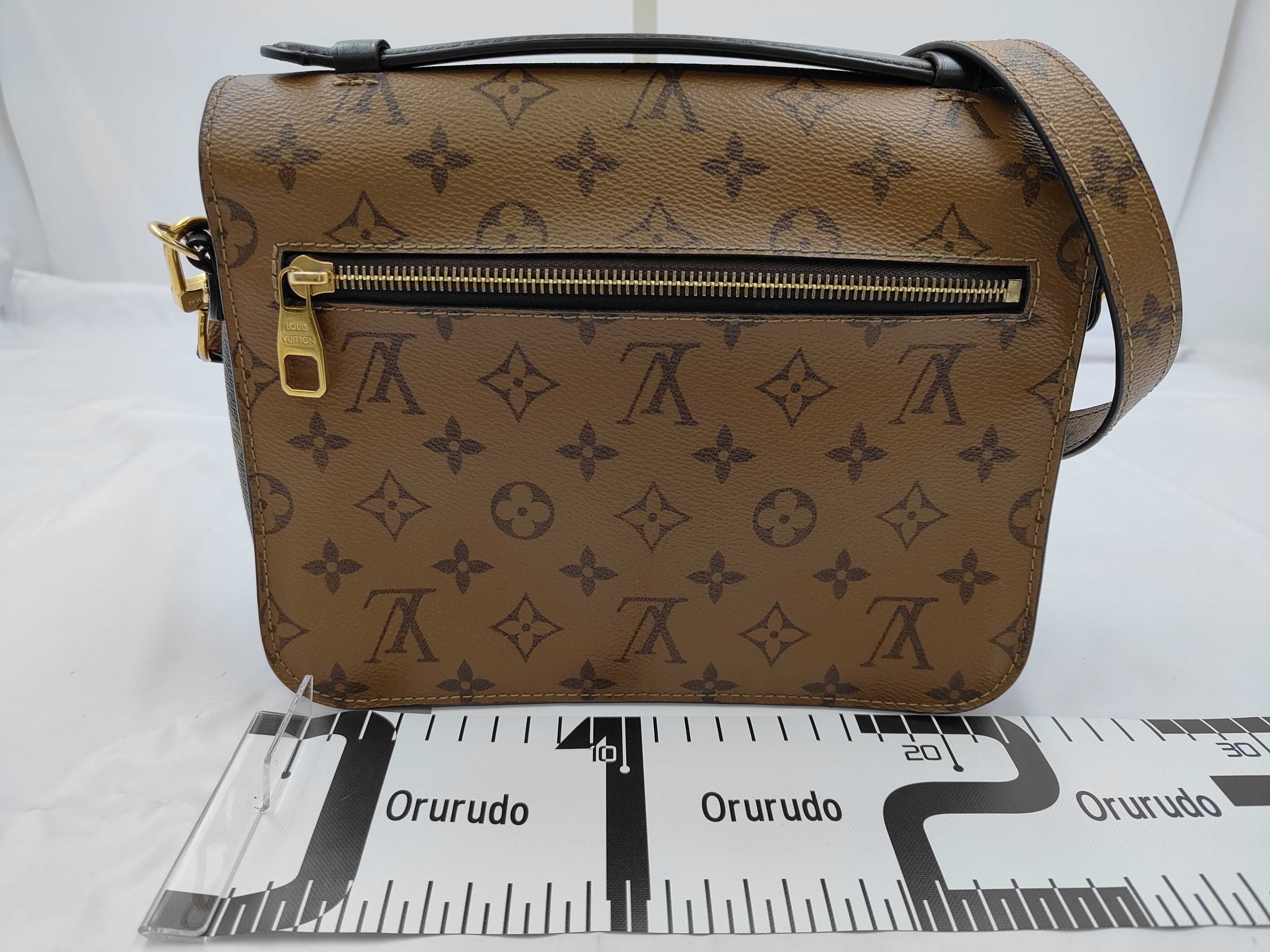 Pochette Métis MM Monogram Reverse M44876 RFID-protected handbag — view 2