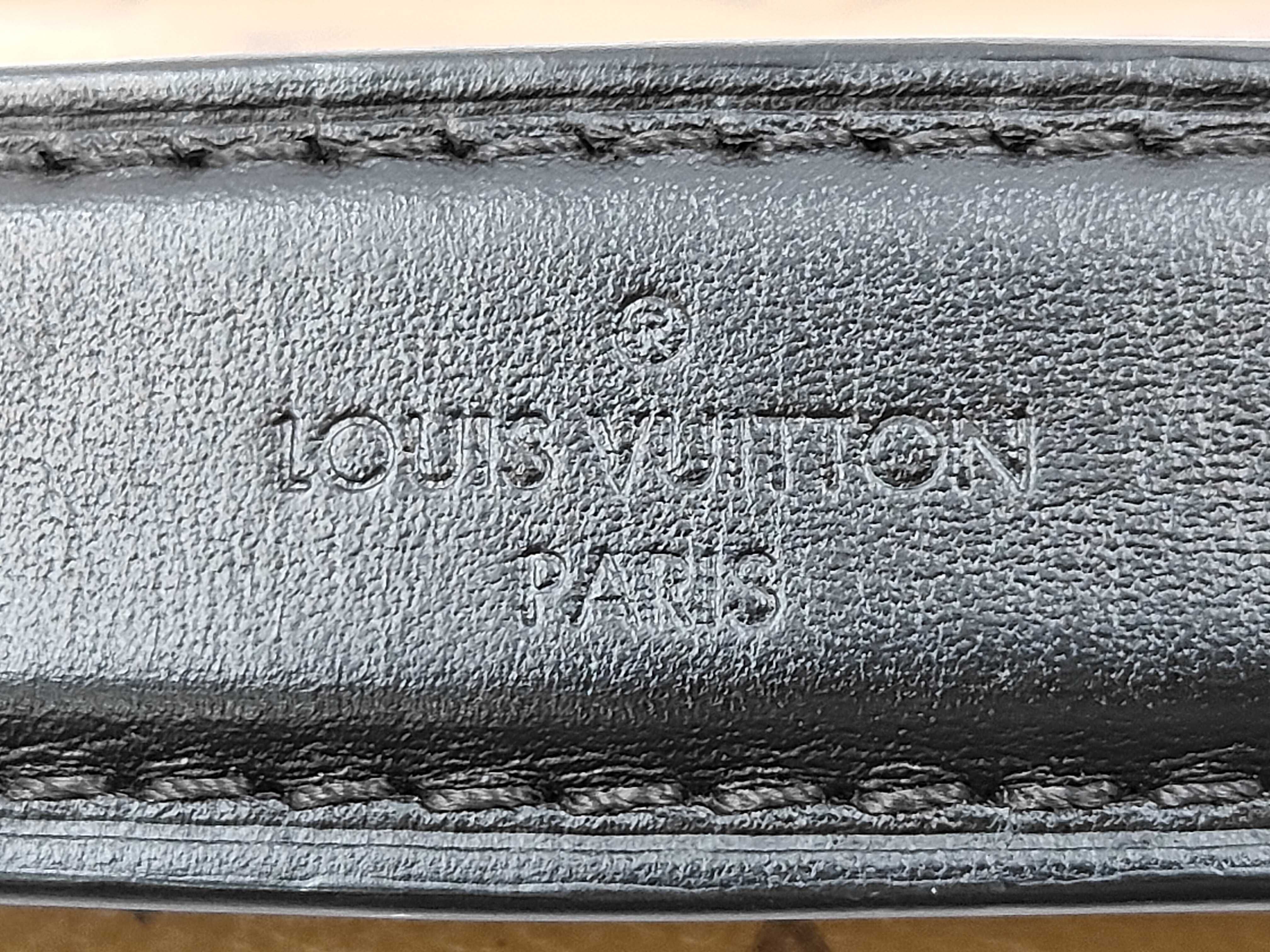 Pochette Métis MM Monogram Reverse M44876 RFID-protected handbag — view 15