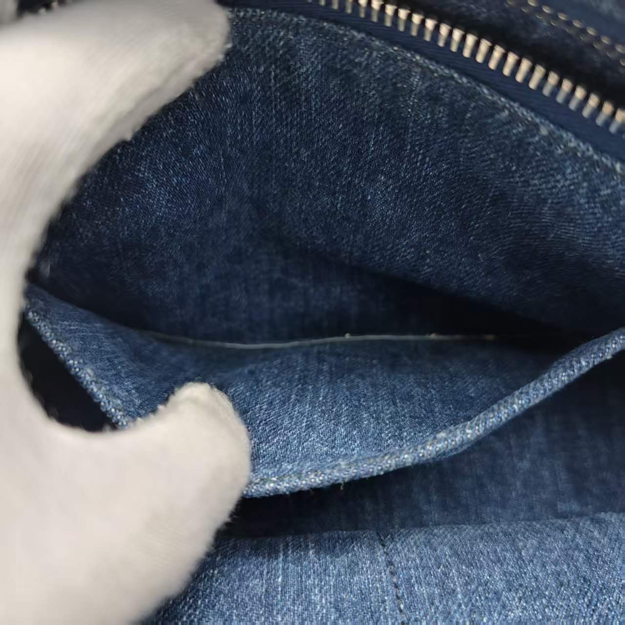 【*Shipped from: China*】PRADA Canvas Denim Handbag — view 8