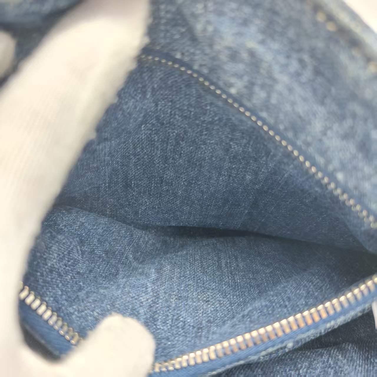 【*Shipped from: China*】PRADA Canvas Denim Handbag — view 9