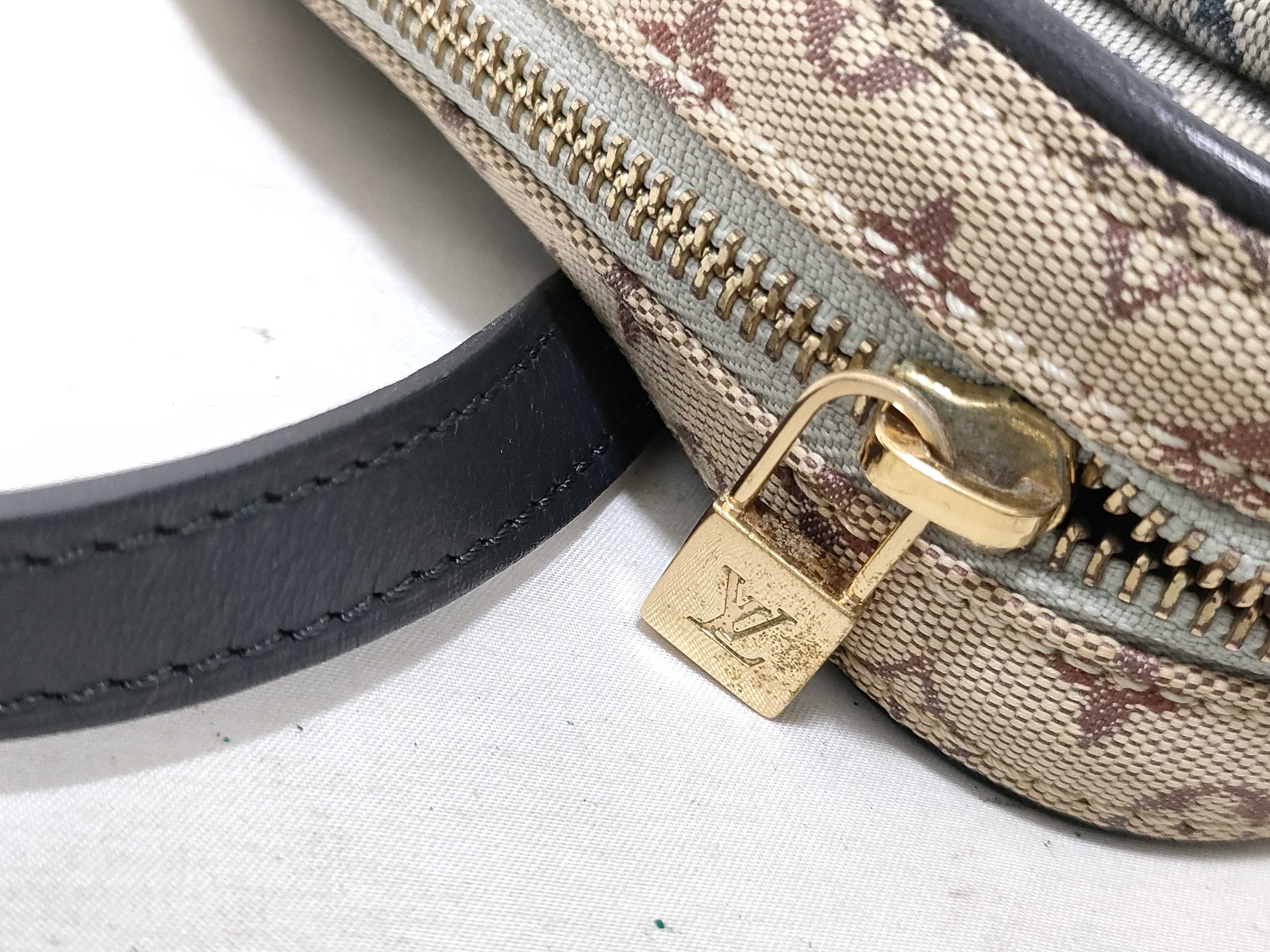 Monogram Mini Juliette MM M92217 TH0072 Shoulder Bag — view 14