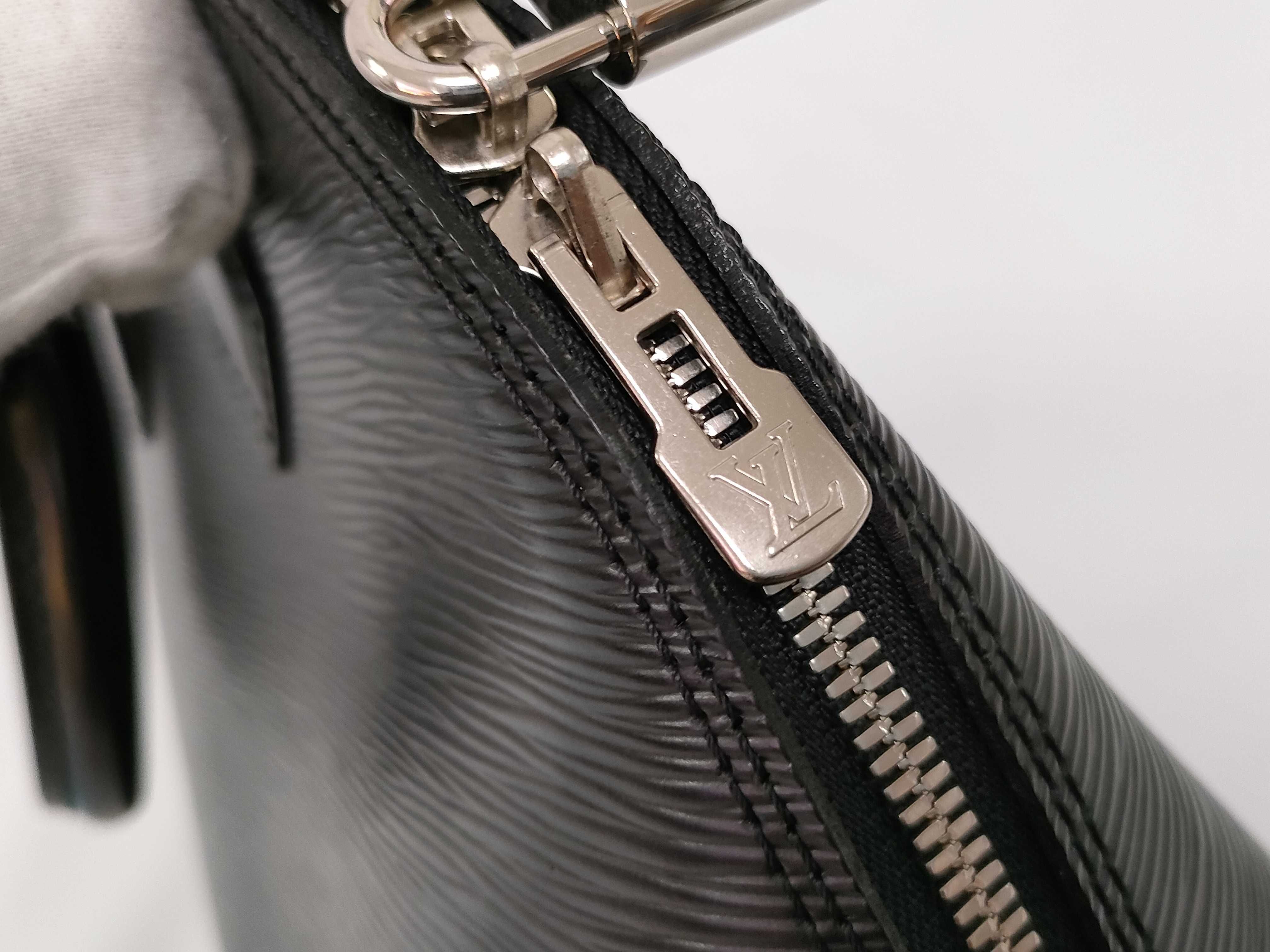 Epi Leather Alma Shoulder Bag Handbag — view 8