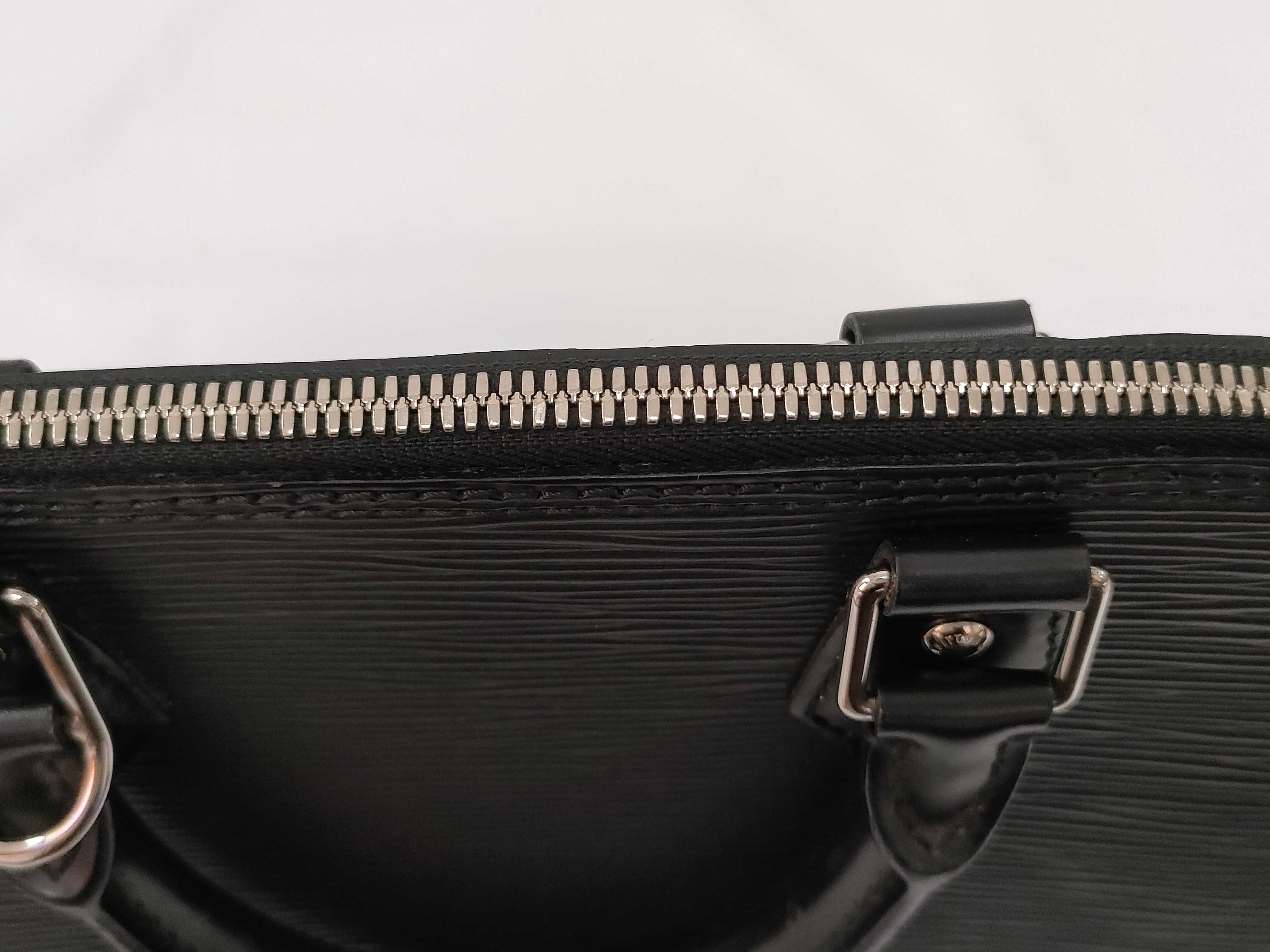 Epi Leather Alma Shoulder Bag Handbag — view 9