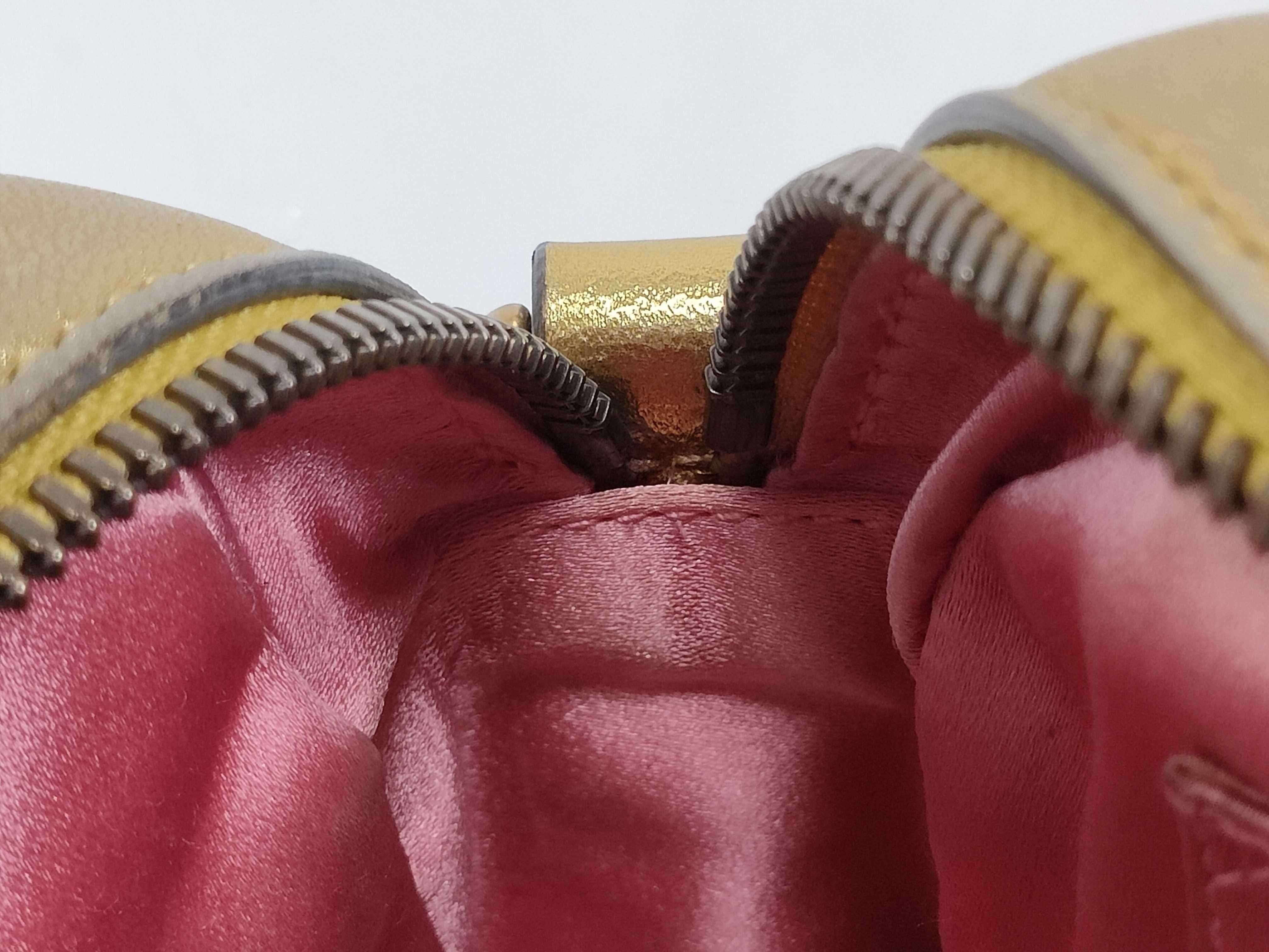 Marmont Shoulder Bag — view 9