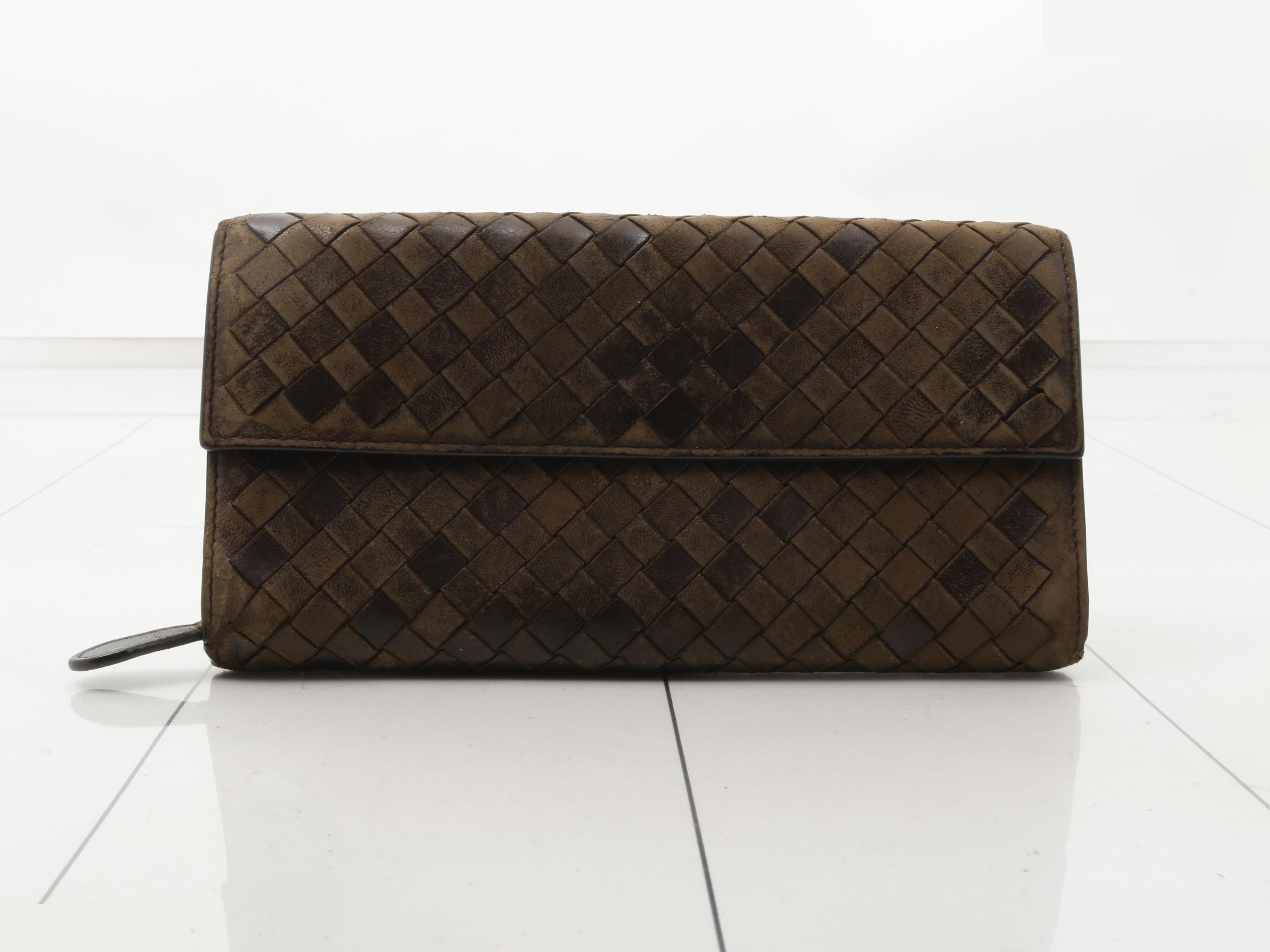 Intrecciato Leather Bi-fold Long Wallet