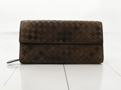 Intrecciato Leather Bi-fold Long Wallet