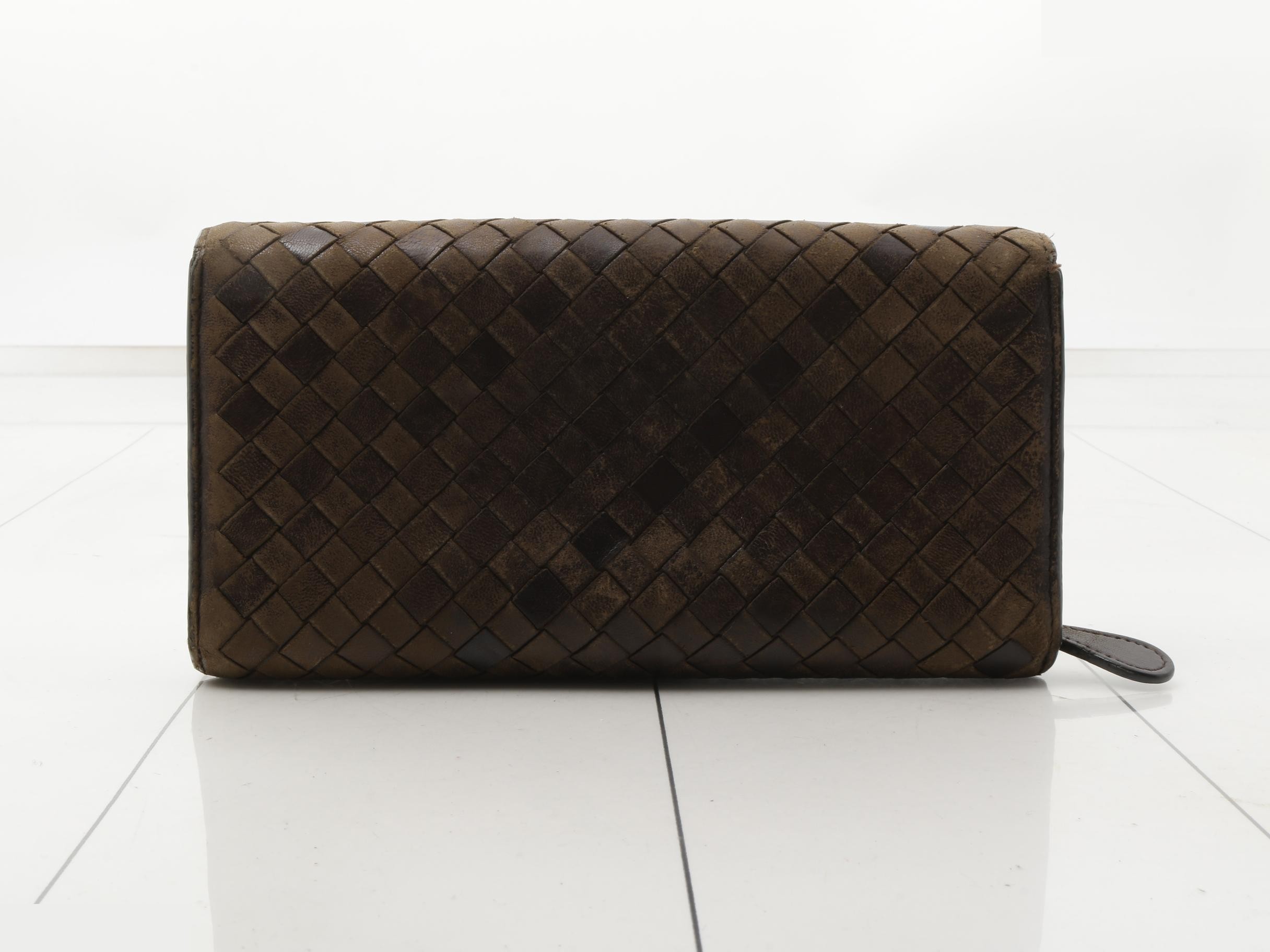 Intrecciato Leather Bi-fold Long Wallet — view 2