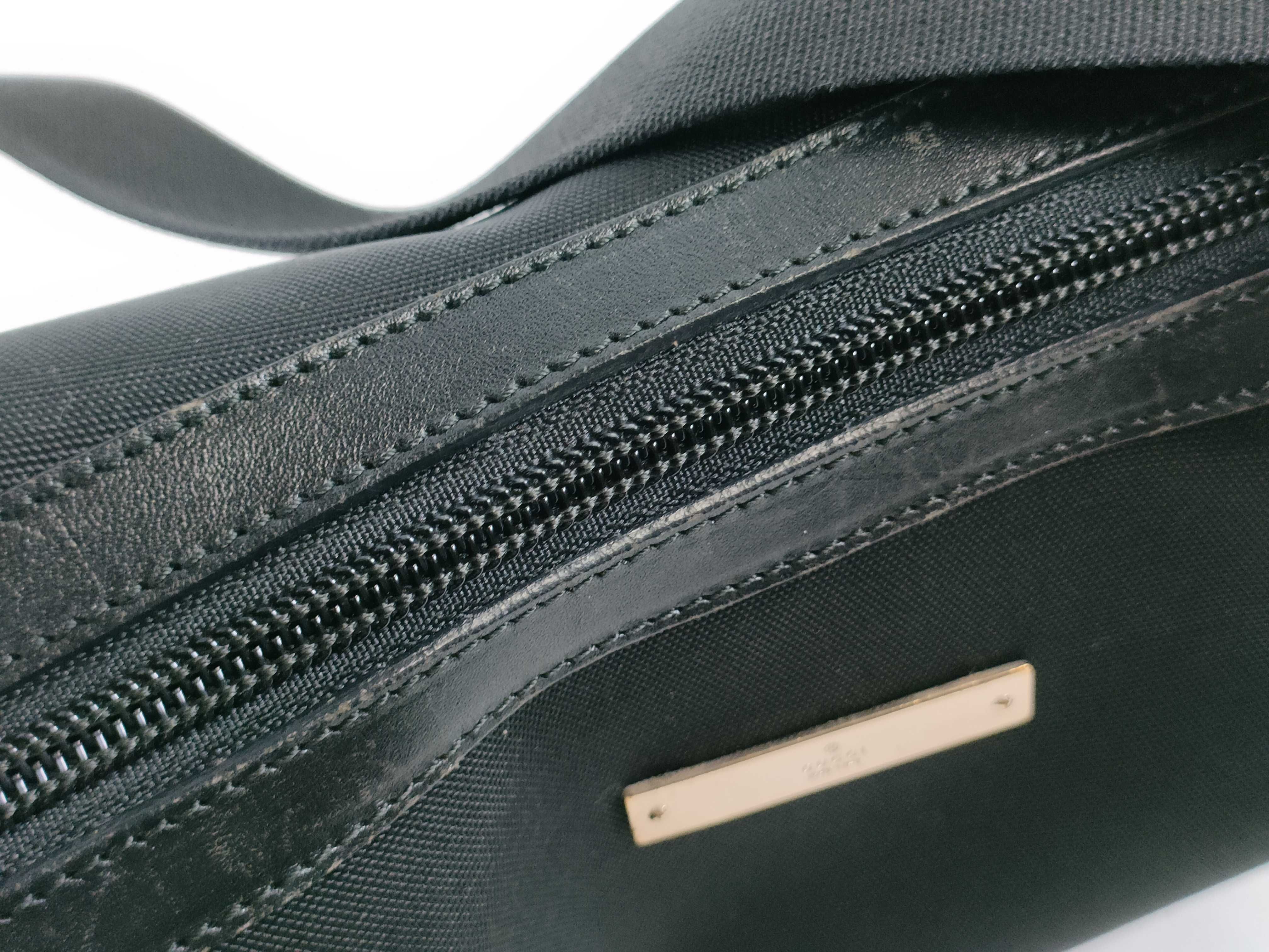 One-Shoulder Shoulder Bag — view 9