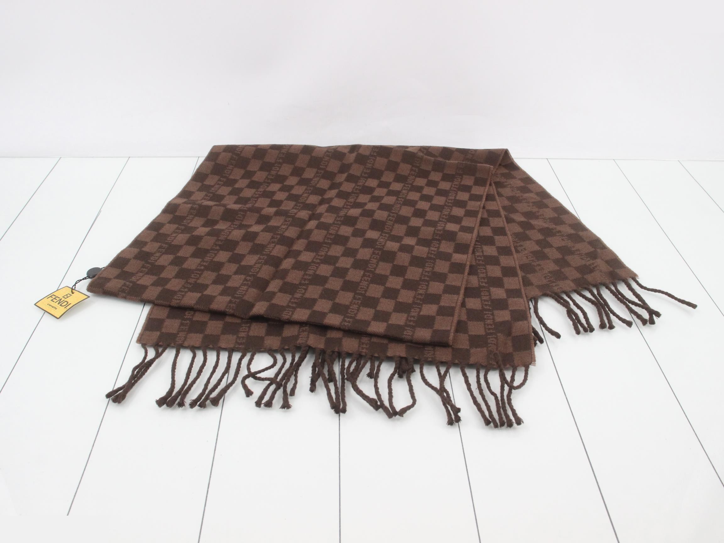 Old tag Pecan scarf with fringe, brown and black. — view 3