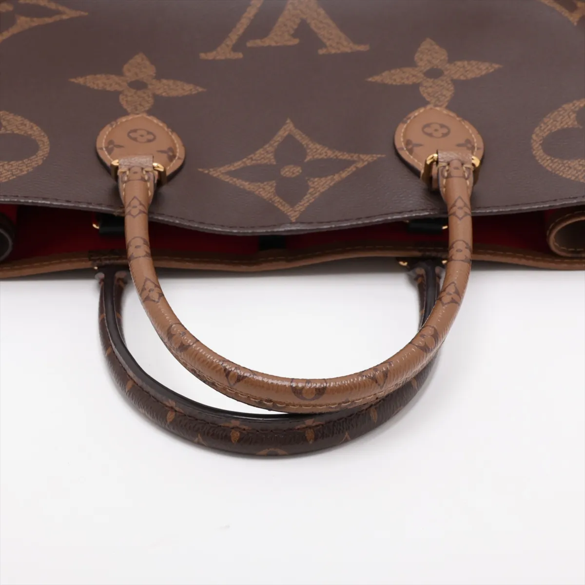 Giant Monogram Reverse OnTheGo GM M45320 DU3290 Brown — view 7