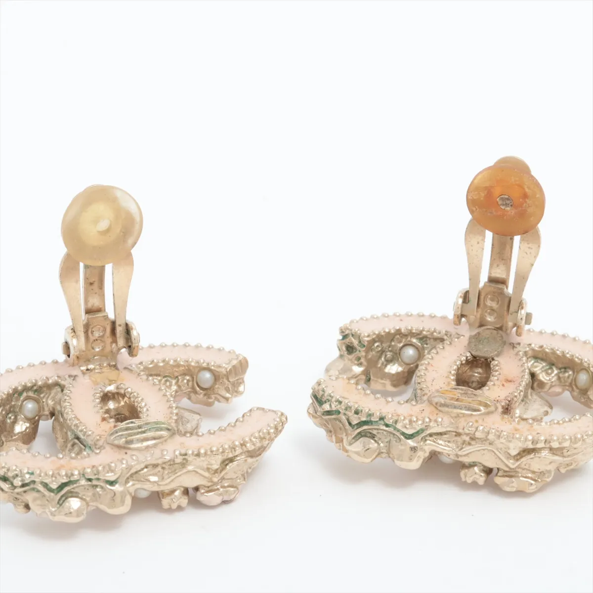 Coco Mark D11A Earrings (Pair) GP x Rhinestone x Faux Pearl Gold — view 4