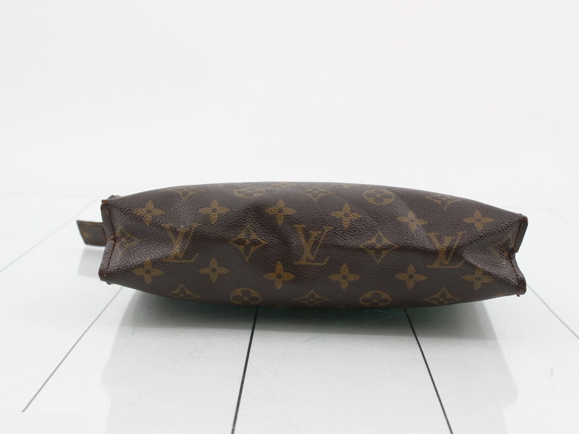 Pochette Toilette 26 Monogram Pouch — view 3