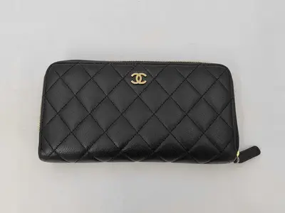 Caviar Zippy Wallet