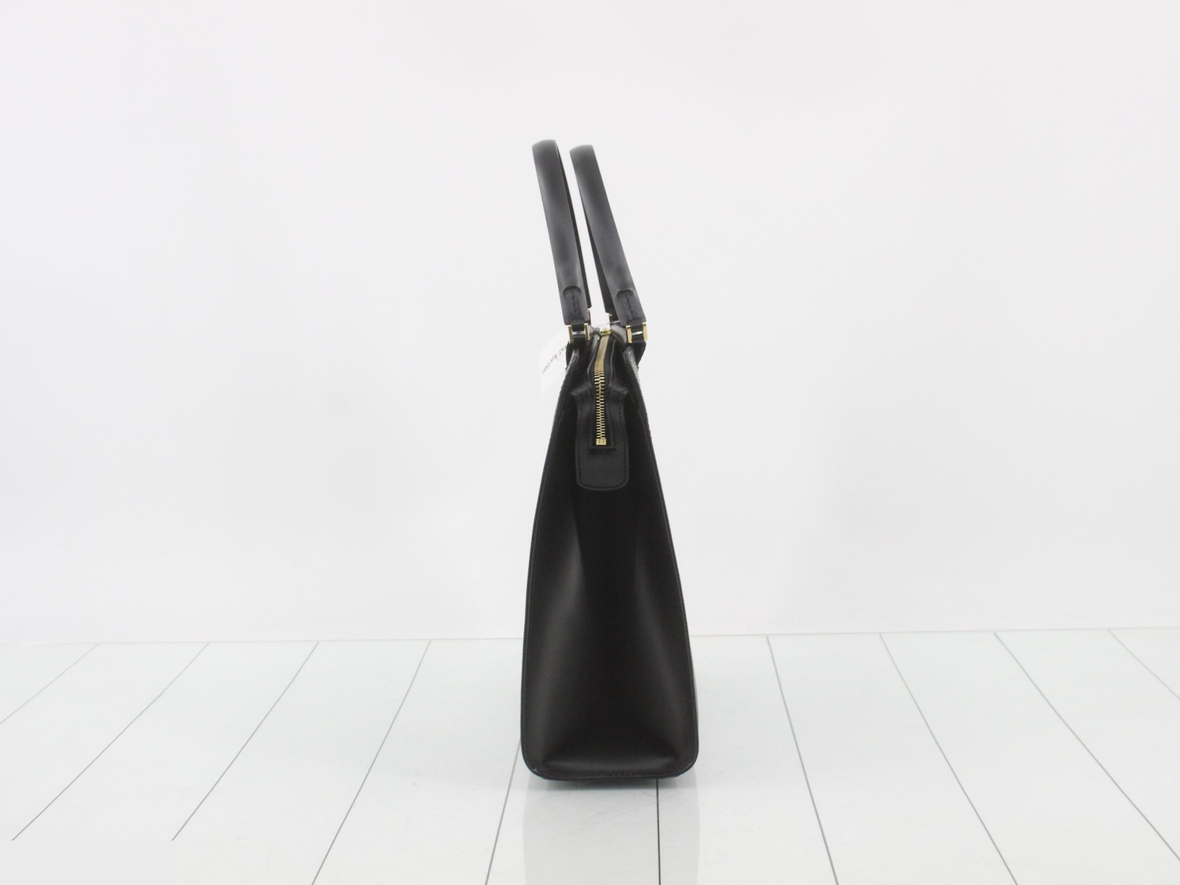 Figari PM Noir — view 3