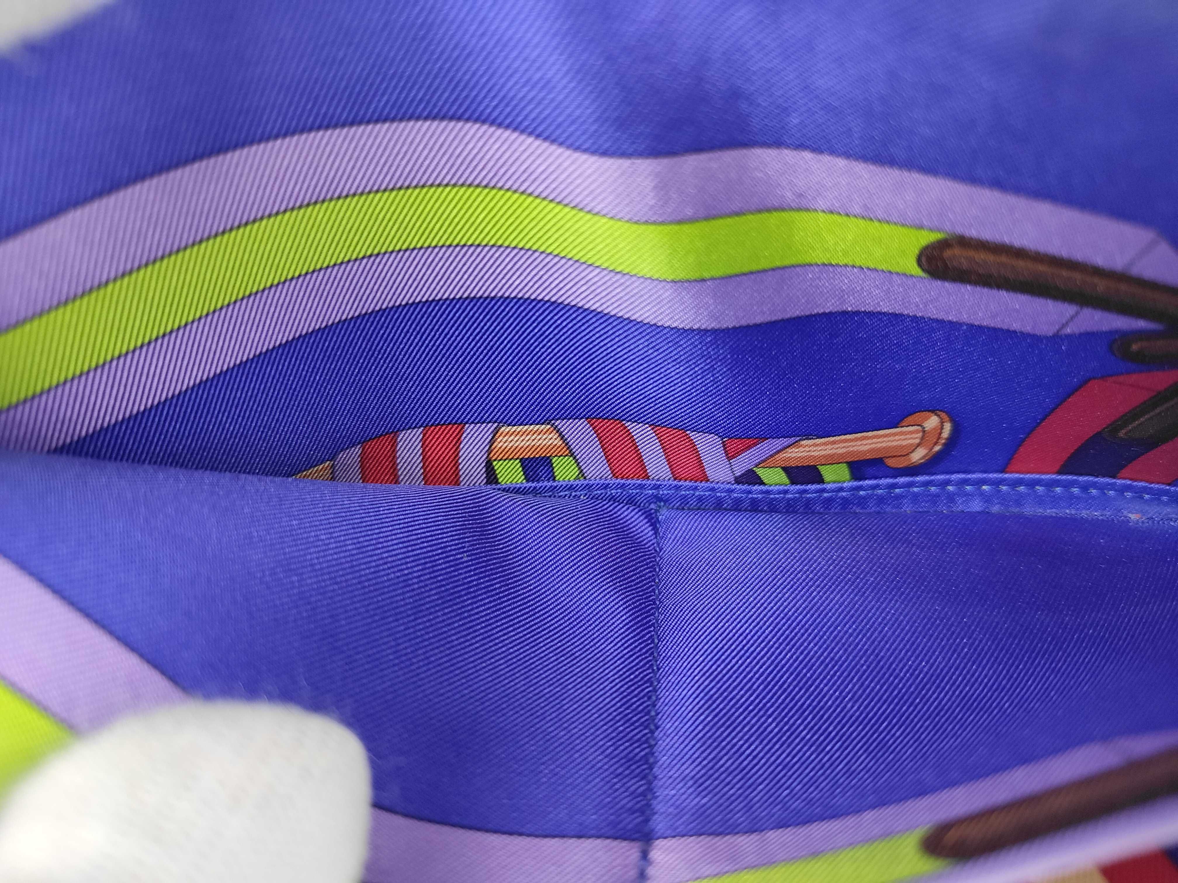 Azap Silk In Wallet — view 13
