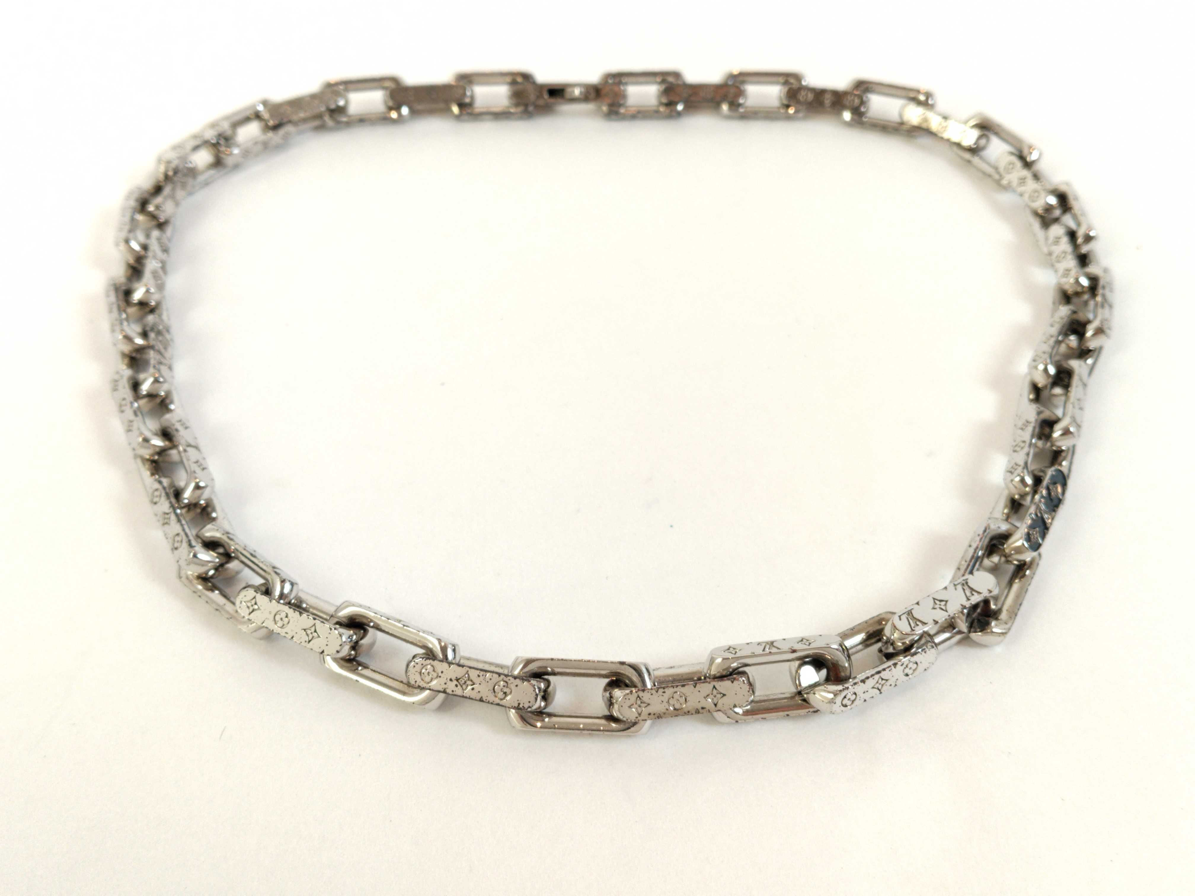 Monogram Collier Chain Necklace M64196 US1119 Necklace — view 2