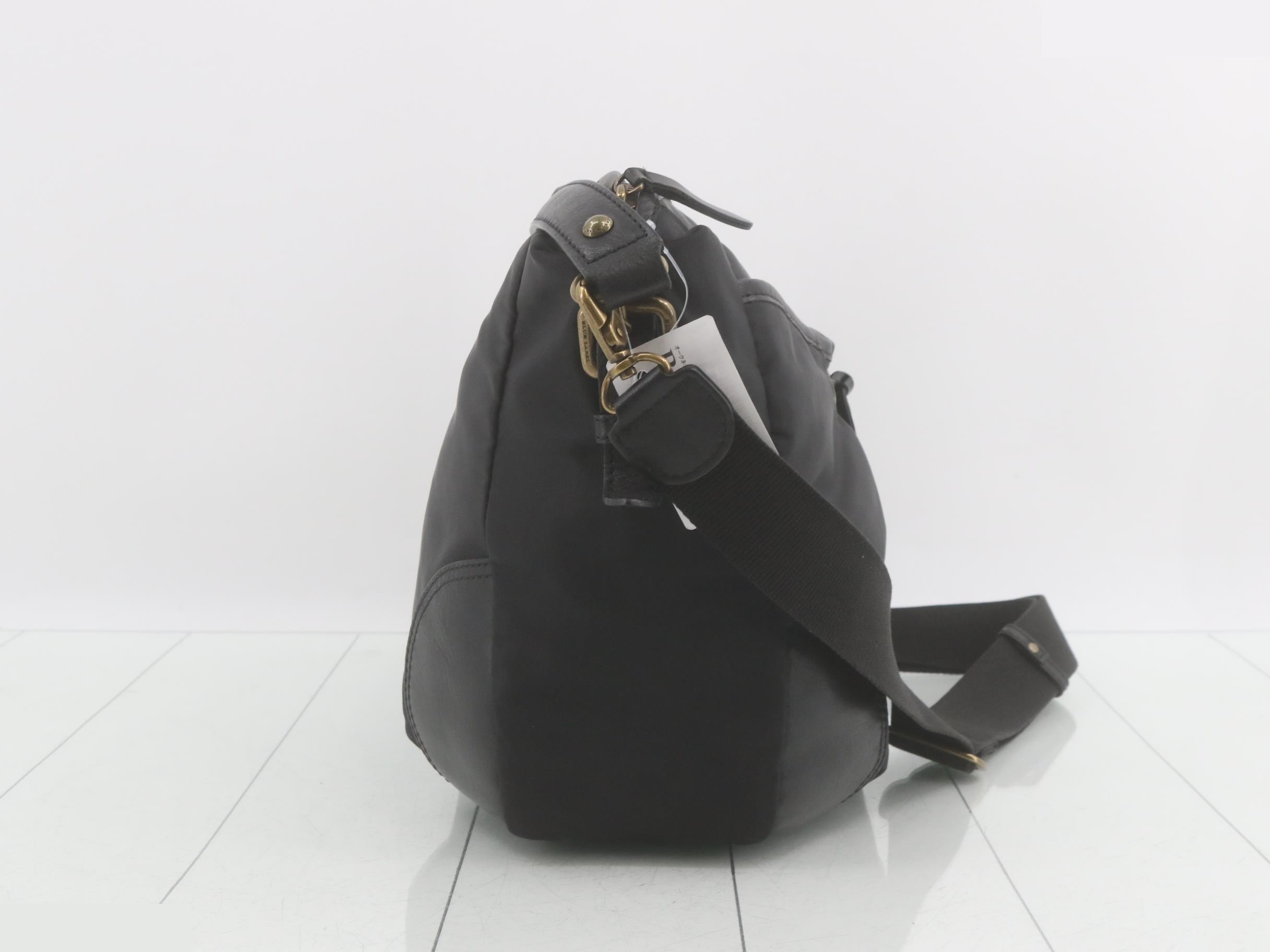Other lines: Bags and shoulder bags — view 4