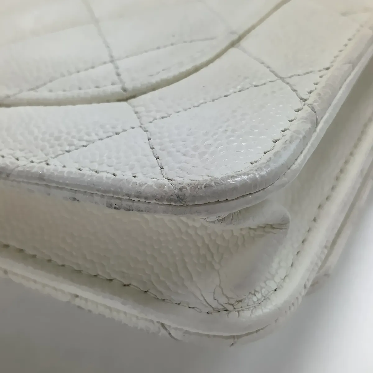 Matelassé Caviar Skin Chain Wallet, White with Gold Hardware, A33A9817, Random Plate — view 15