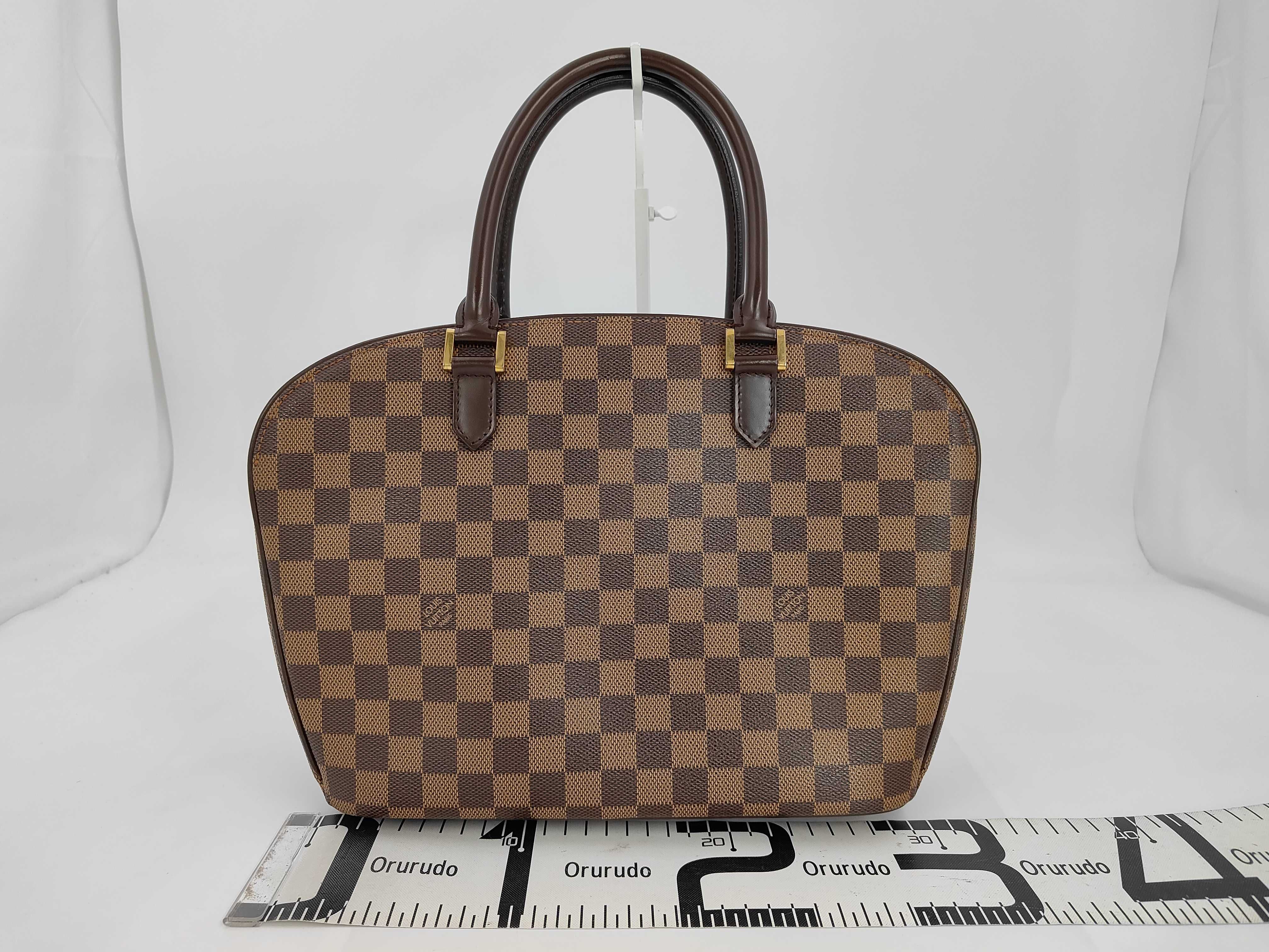 LV Damier Saria Horizontal Handbag — view 2
