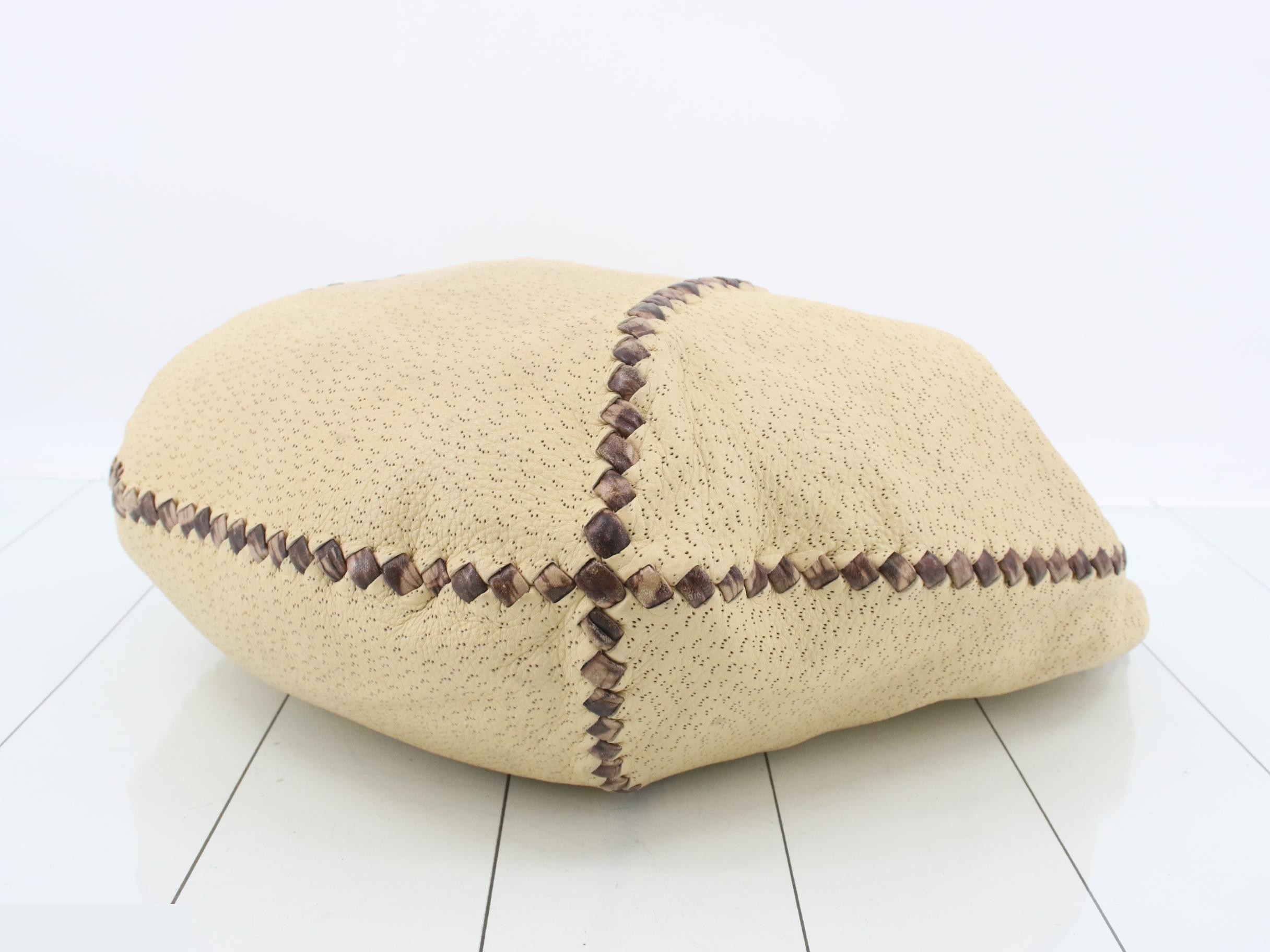 Intrecciato (bag) - Shoulder bag — view 6