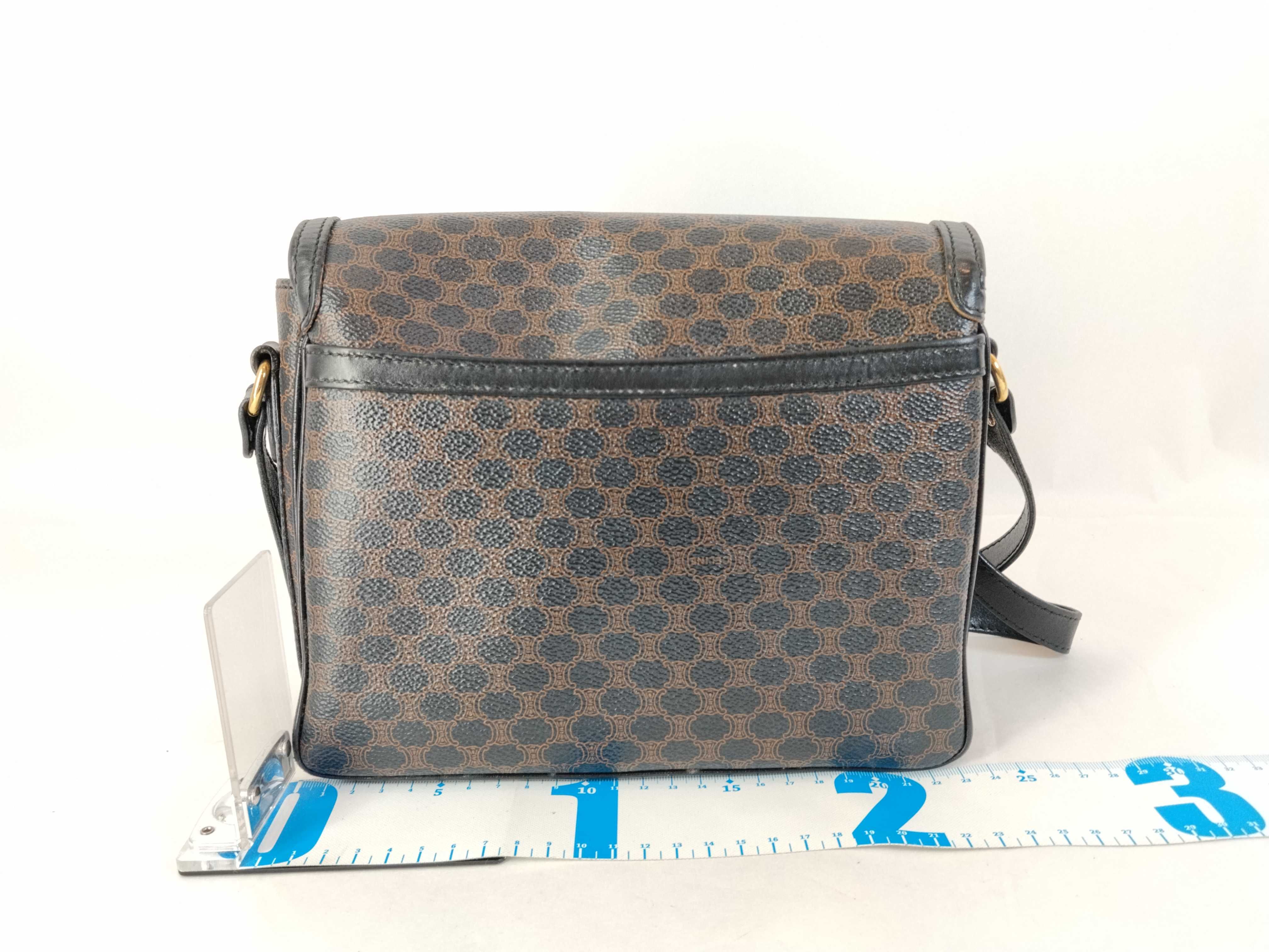 Macadam Triomphe Flap Shoulder Bag, Leather, Black Shoulder Bag — view 2