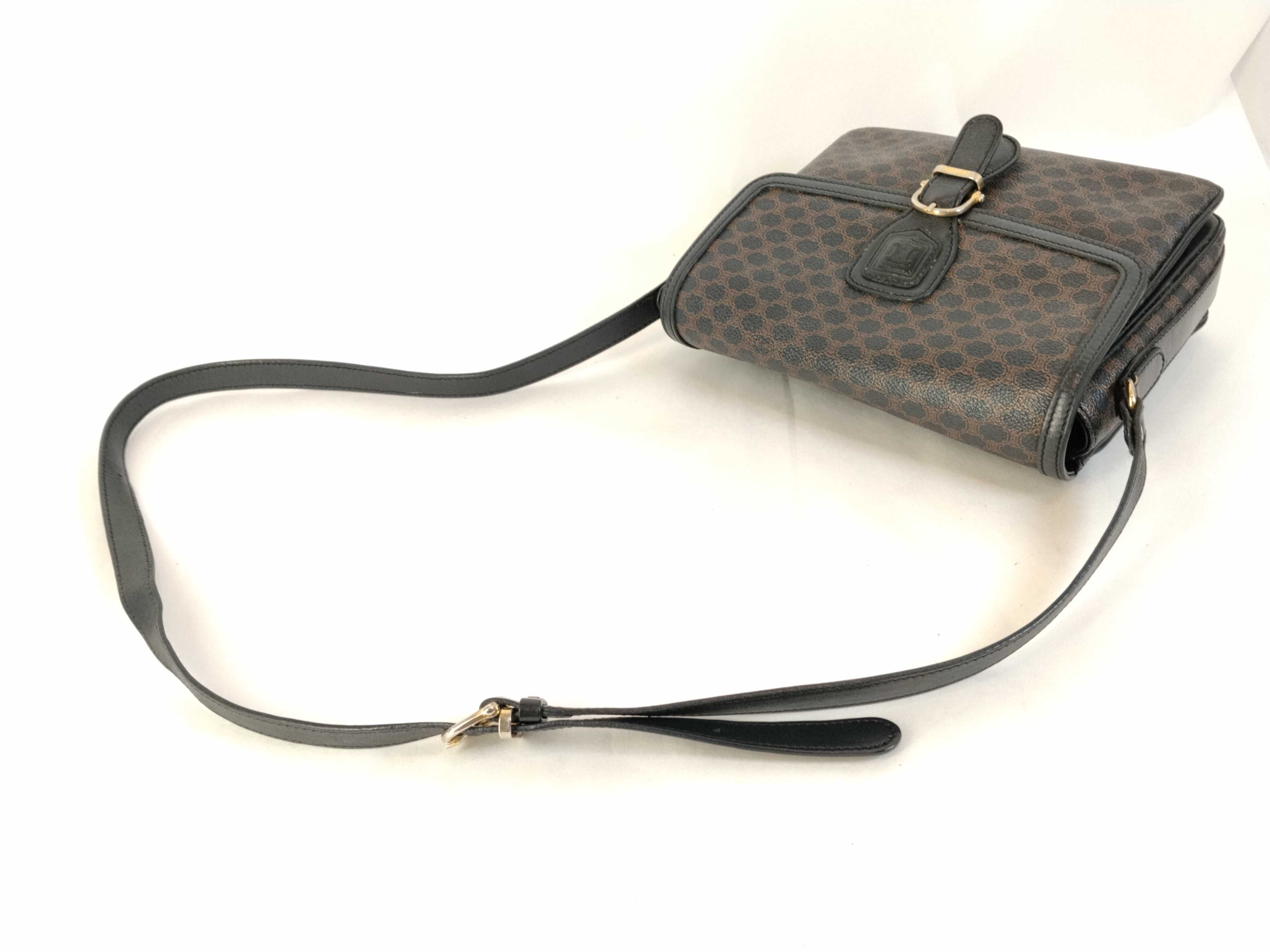 Macadam Triomphe Flap Shoulder Bag, Leather, Black Shoulder Bag — view 3
