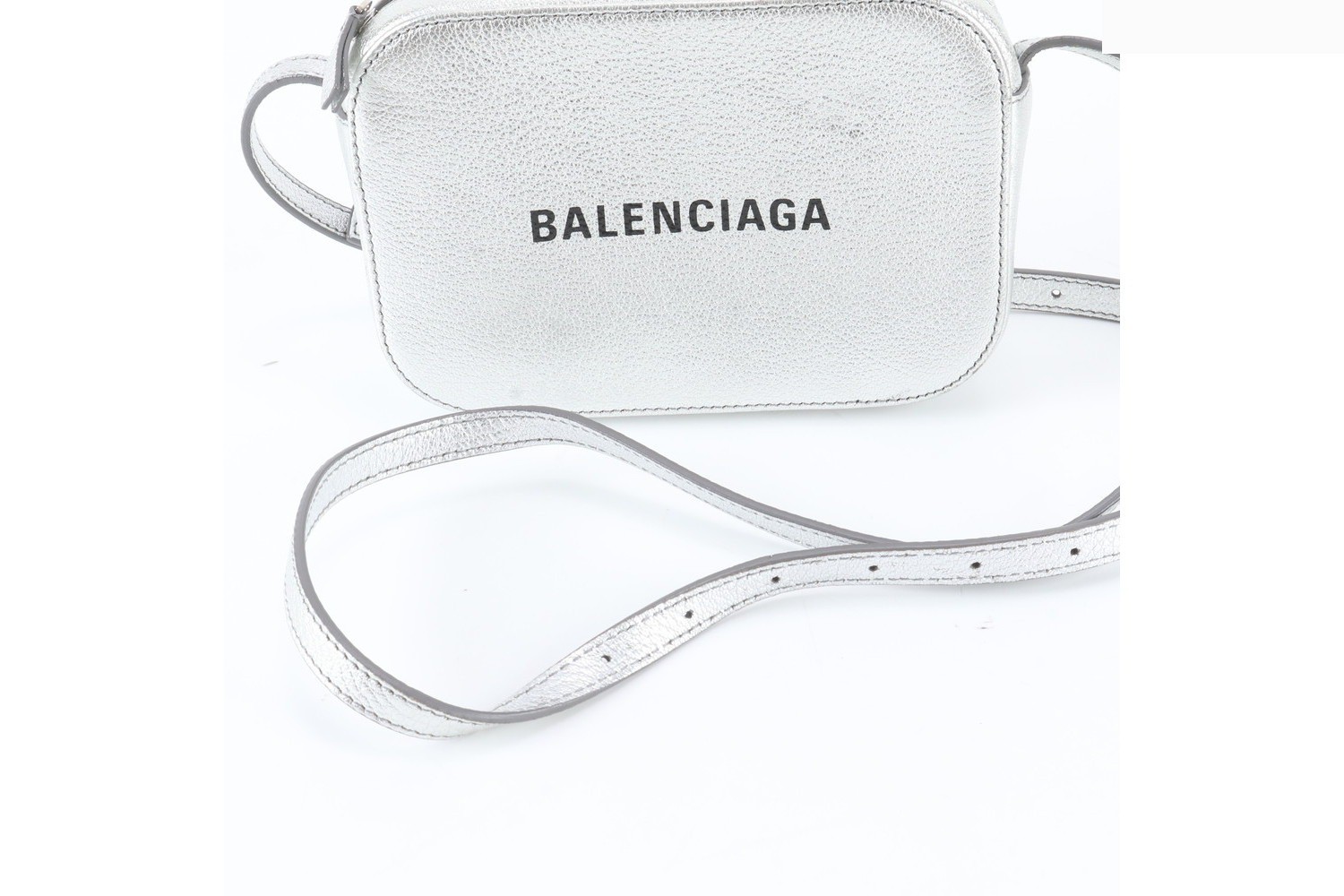 Everyday Camera Bag XS Leather Shoulder Bag — view 2