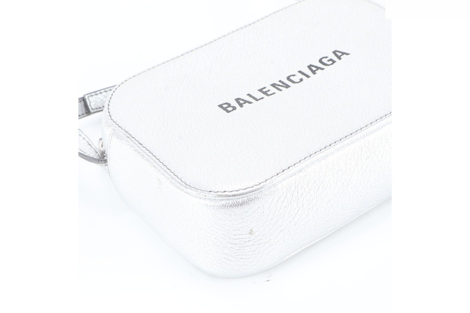 Everyday Camera Bag XS Leather Shoulder Bag — view 5