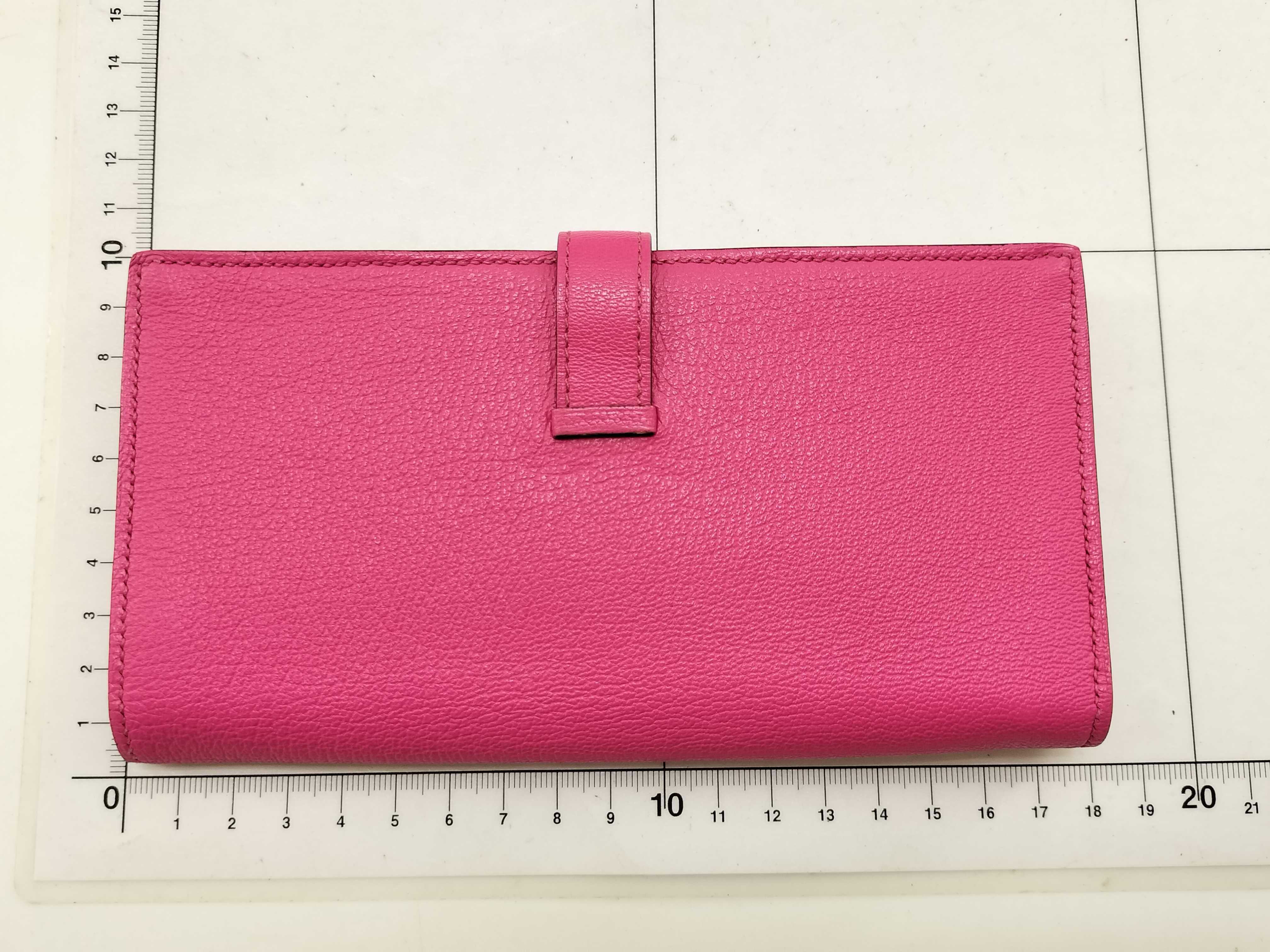 Bearn Soufflé Rose Tyrien Chevre Leather Wallet (Stamped O) with Silver Hardware — view 2