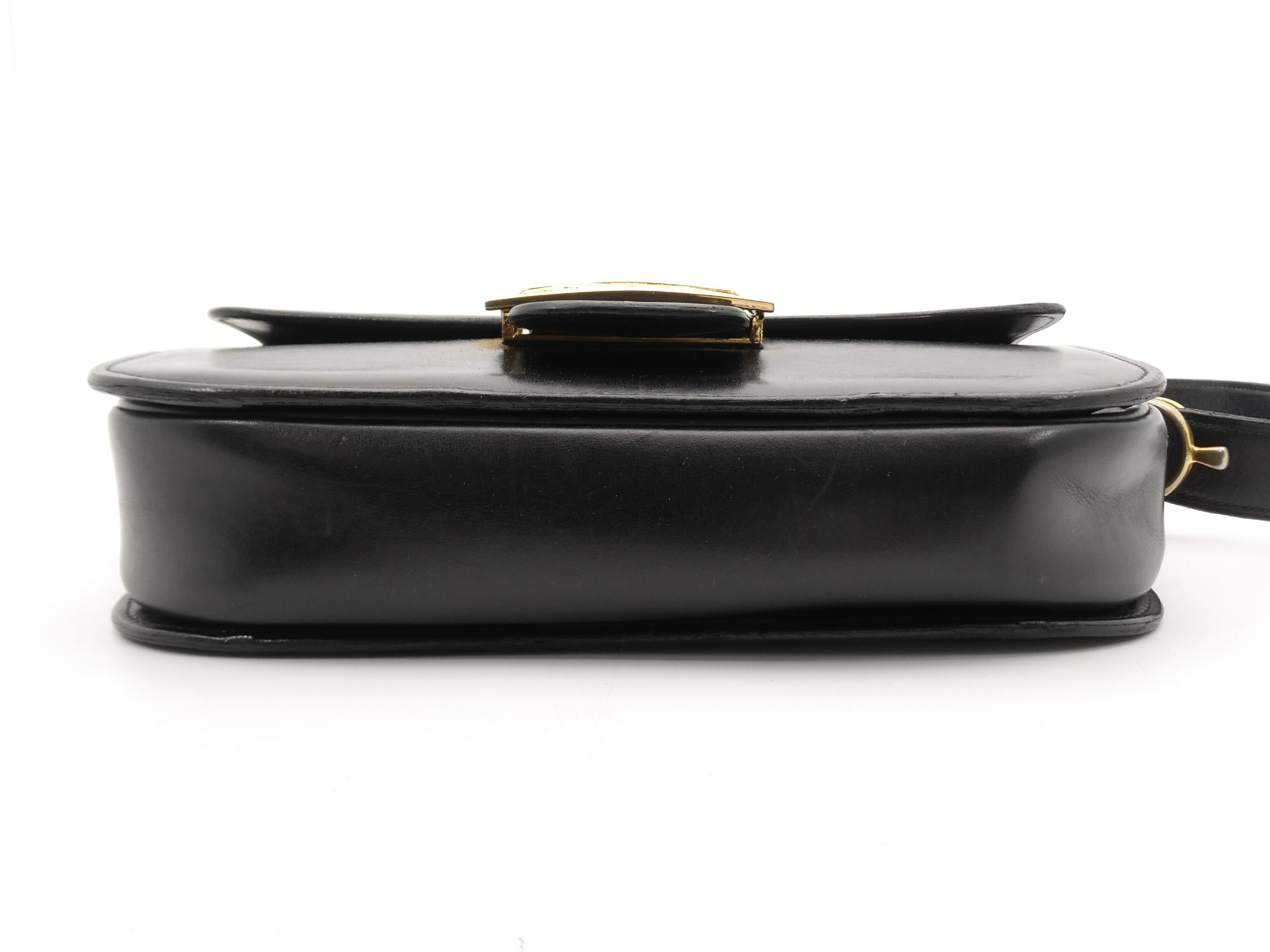 leather shoulder bag with carriage hardware — view 5