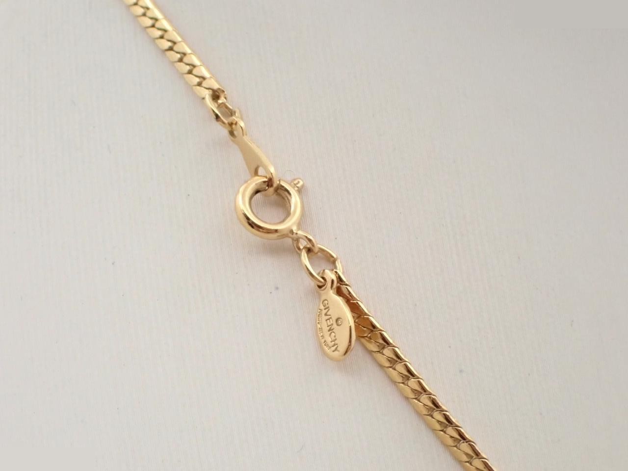 Gold necklace, chain approximately 40cm — view 2