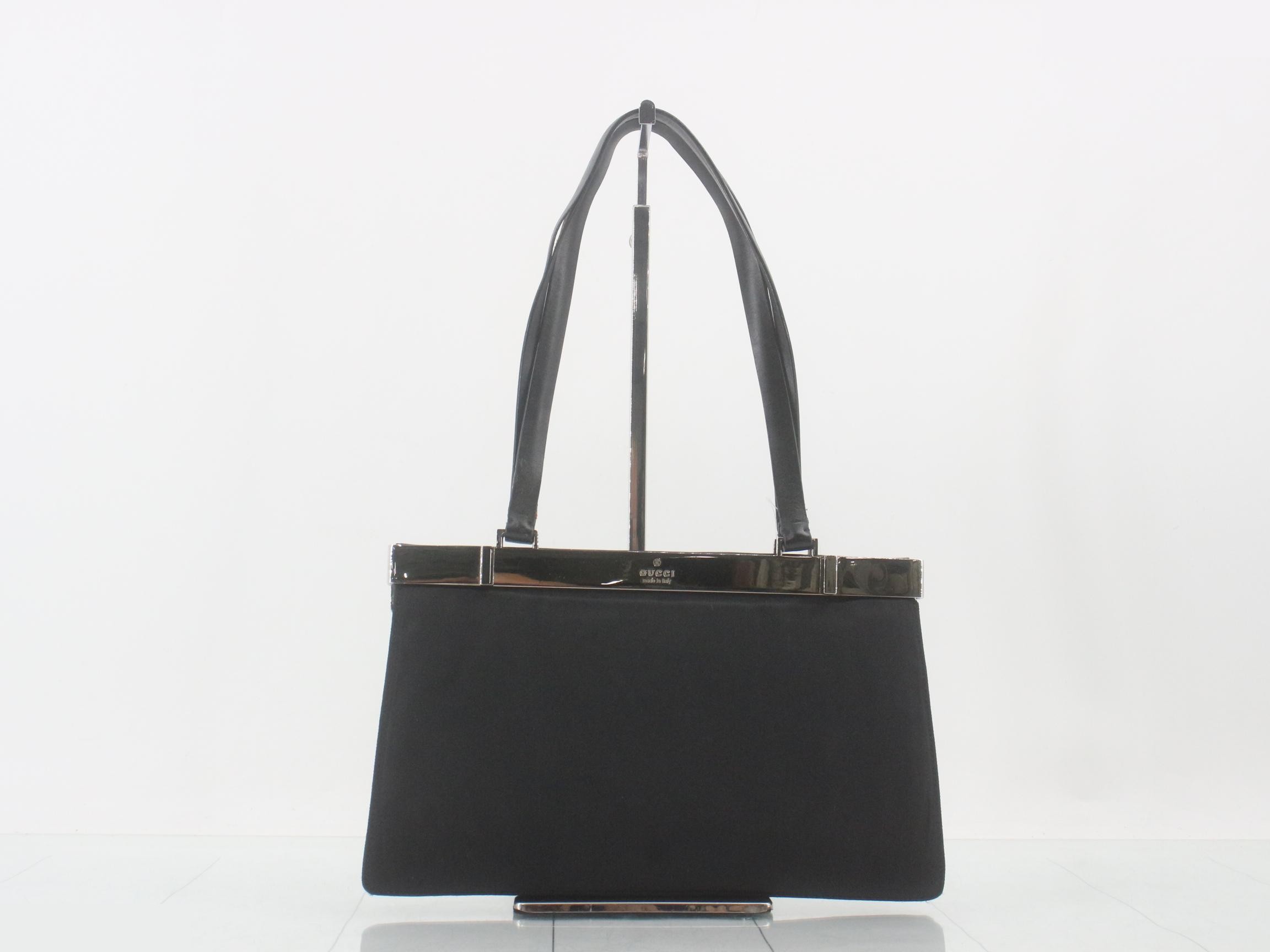 Clasp handbag