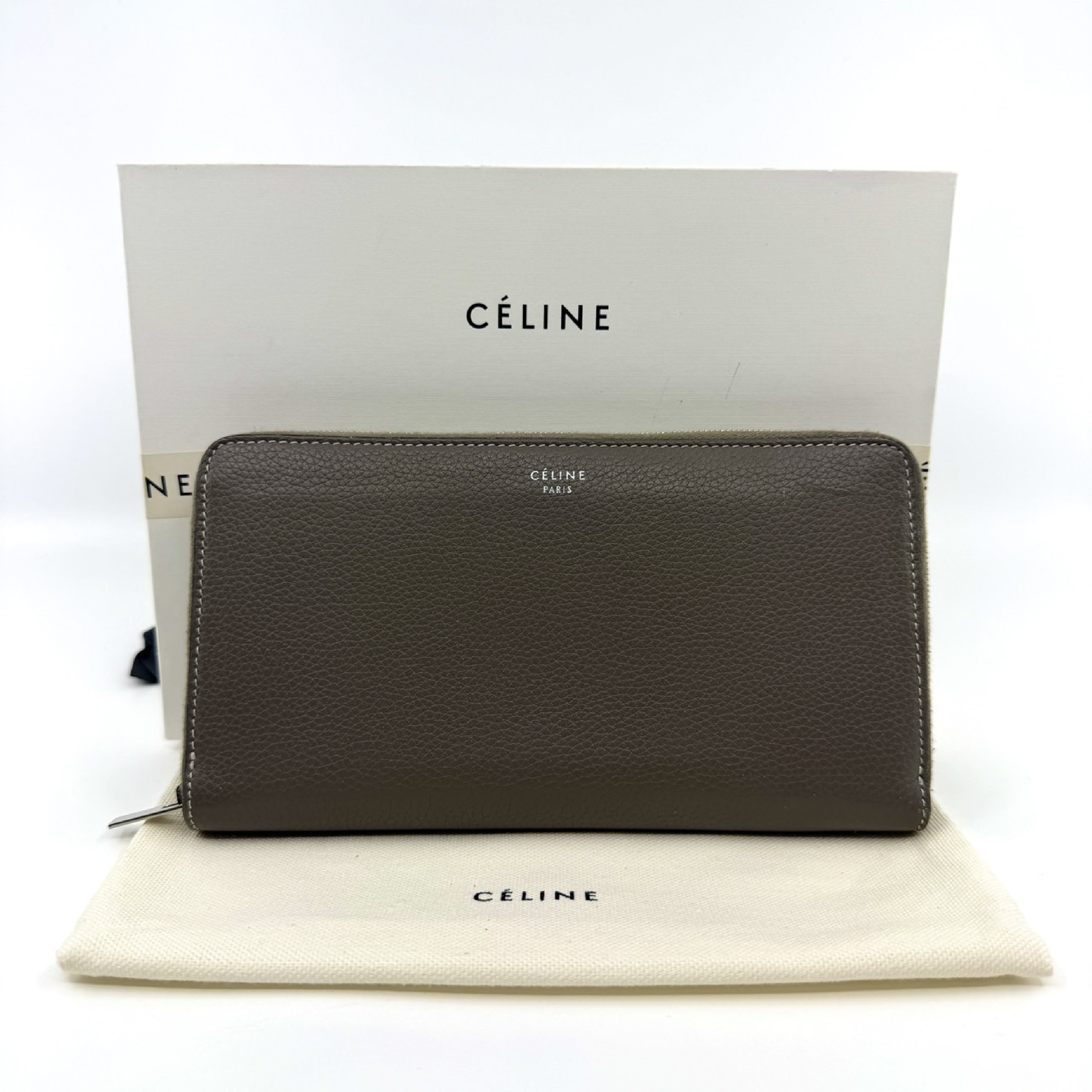 Round Zip Wallet