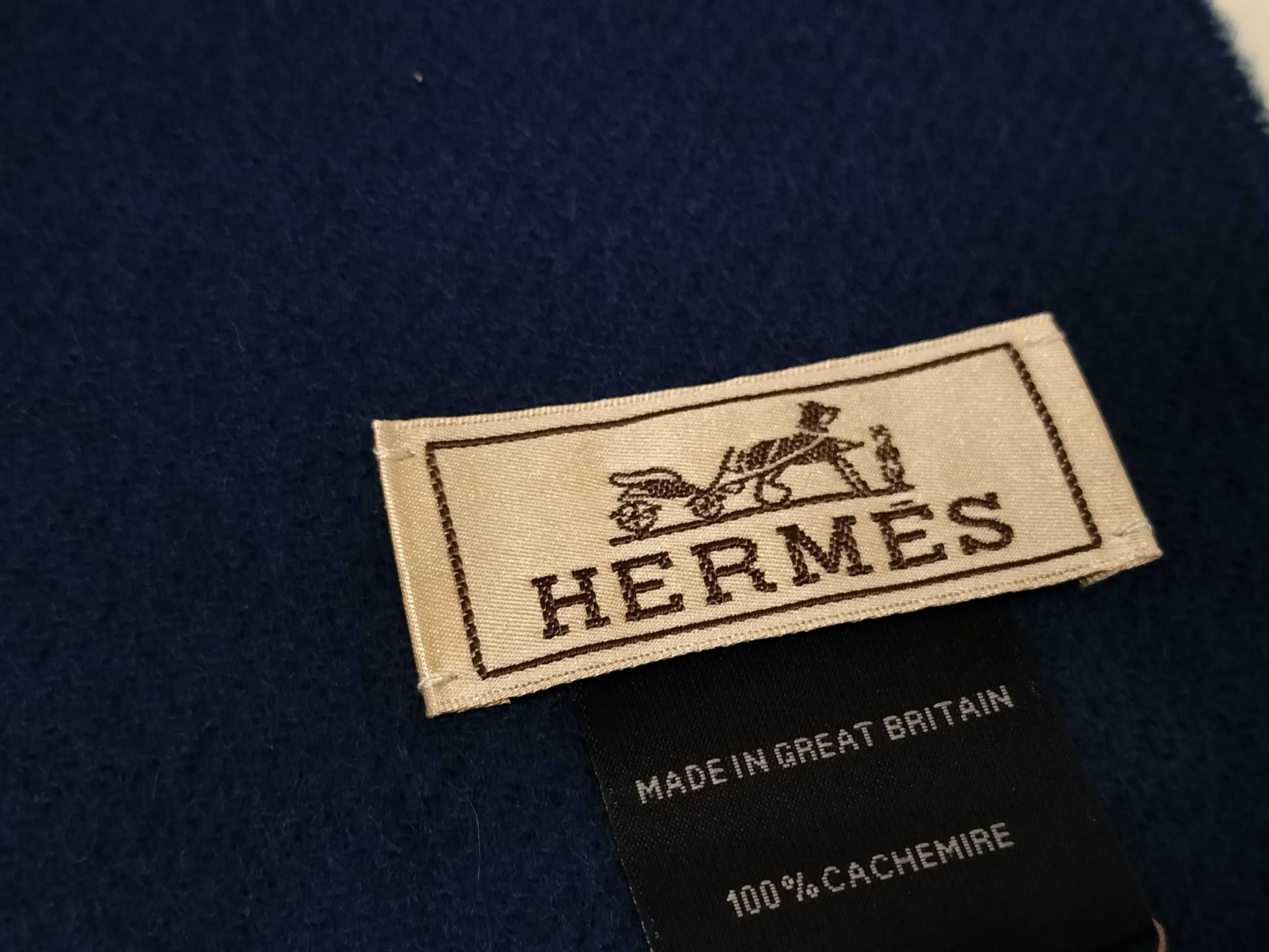 scarves and other accessories — view 4