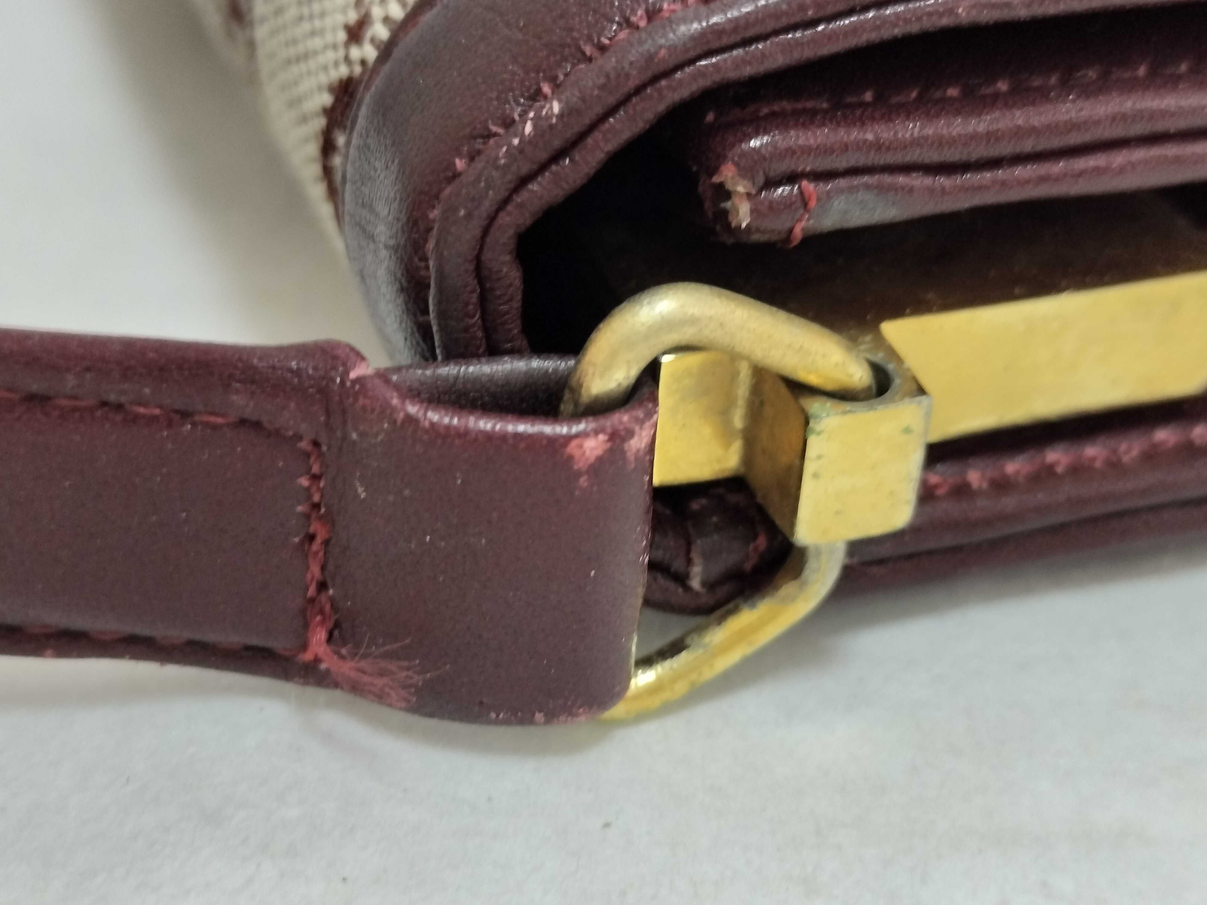 GG Canvas Old Gucci Shoulder Bag GG Supreme Shoulder Bag — view 5