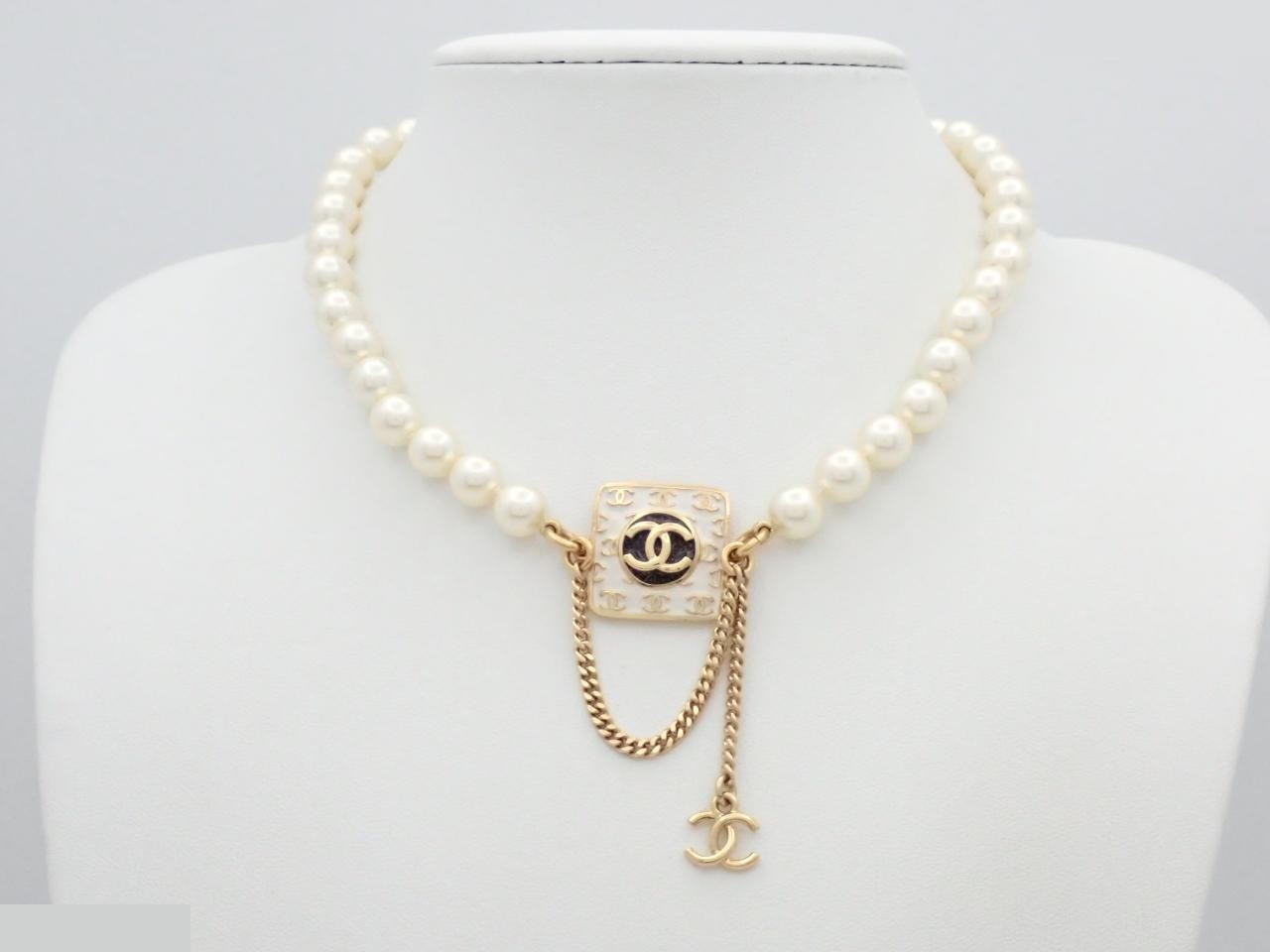 Necklace C24, neck circumference approximately 36cm — view 3